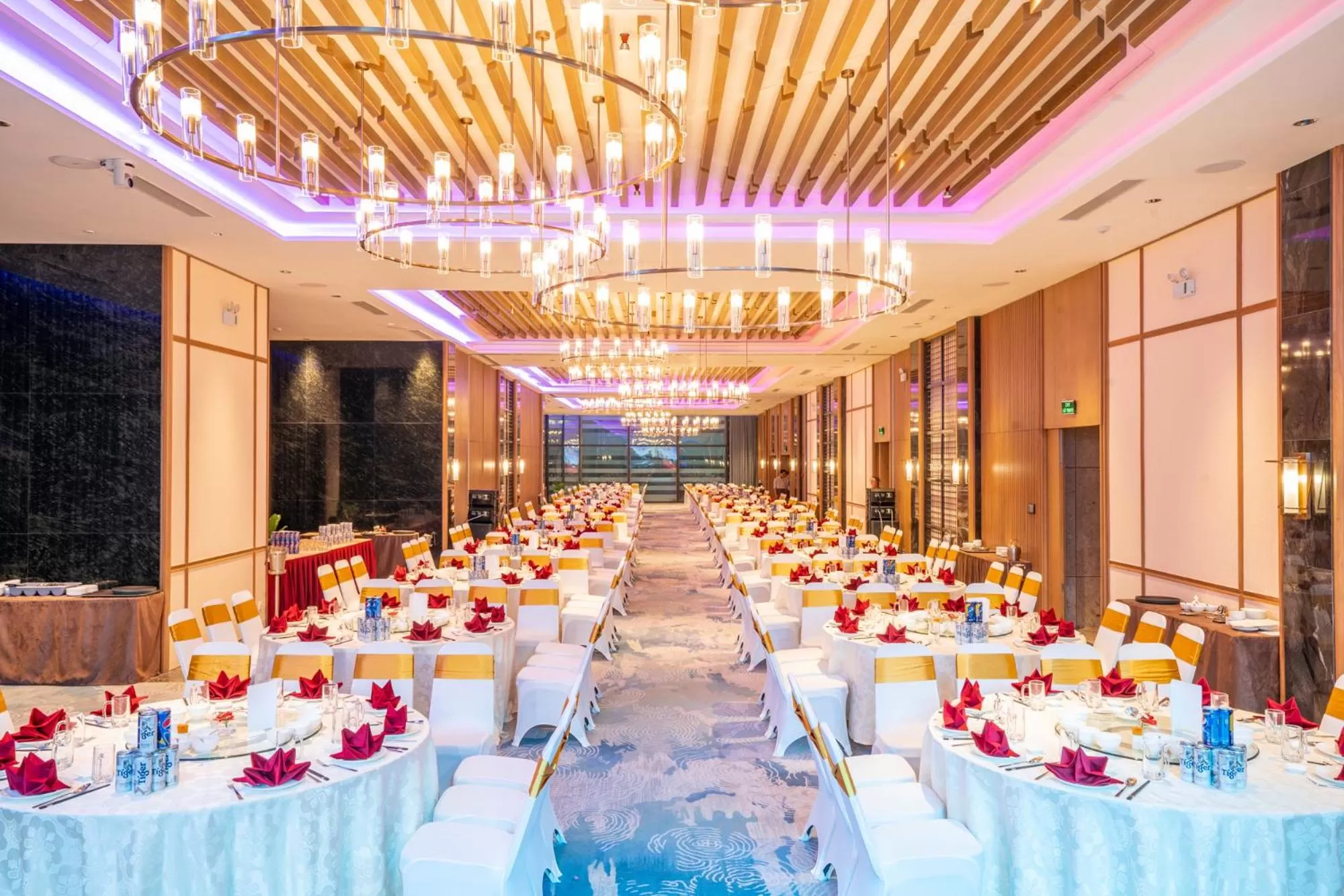 Restaurant/places to eat in Grand Hyams Hotel - Quy Nhon Beach