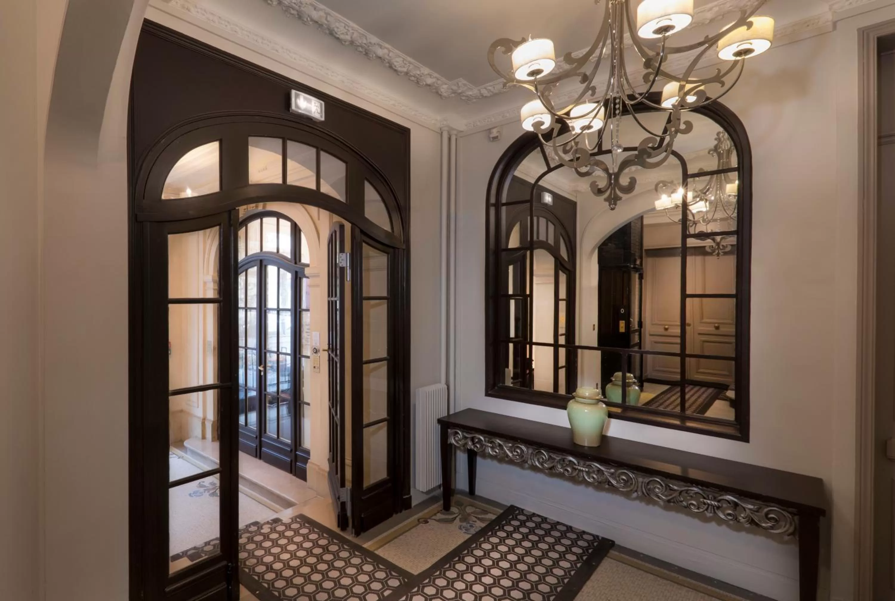 Lobby or reception in Résidence Charles Floquet