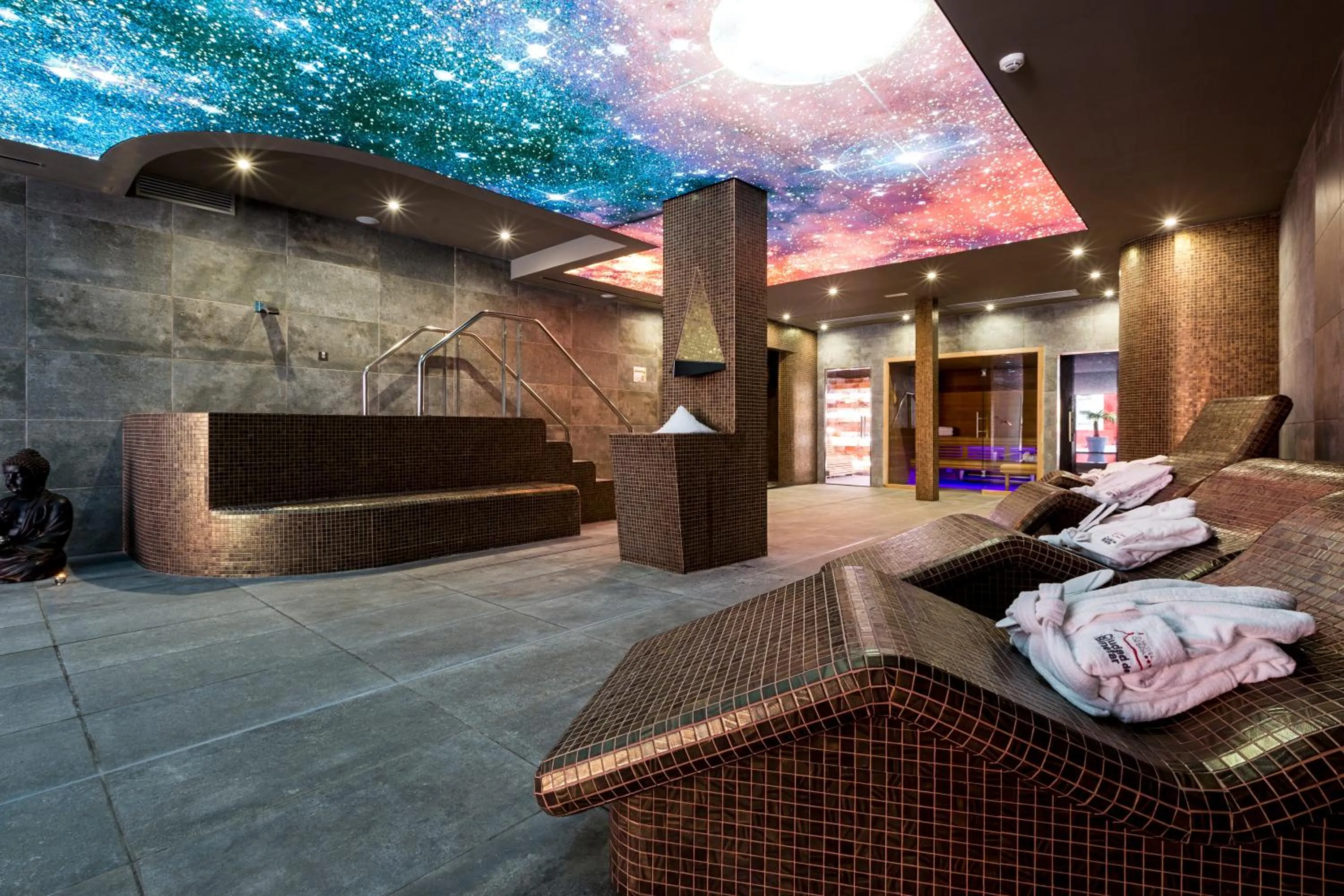 Spa and wellness centre/facilities in Hotel & Spa Ciudad de Binéfar