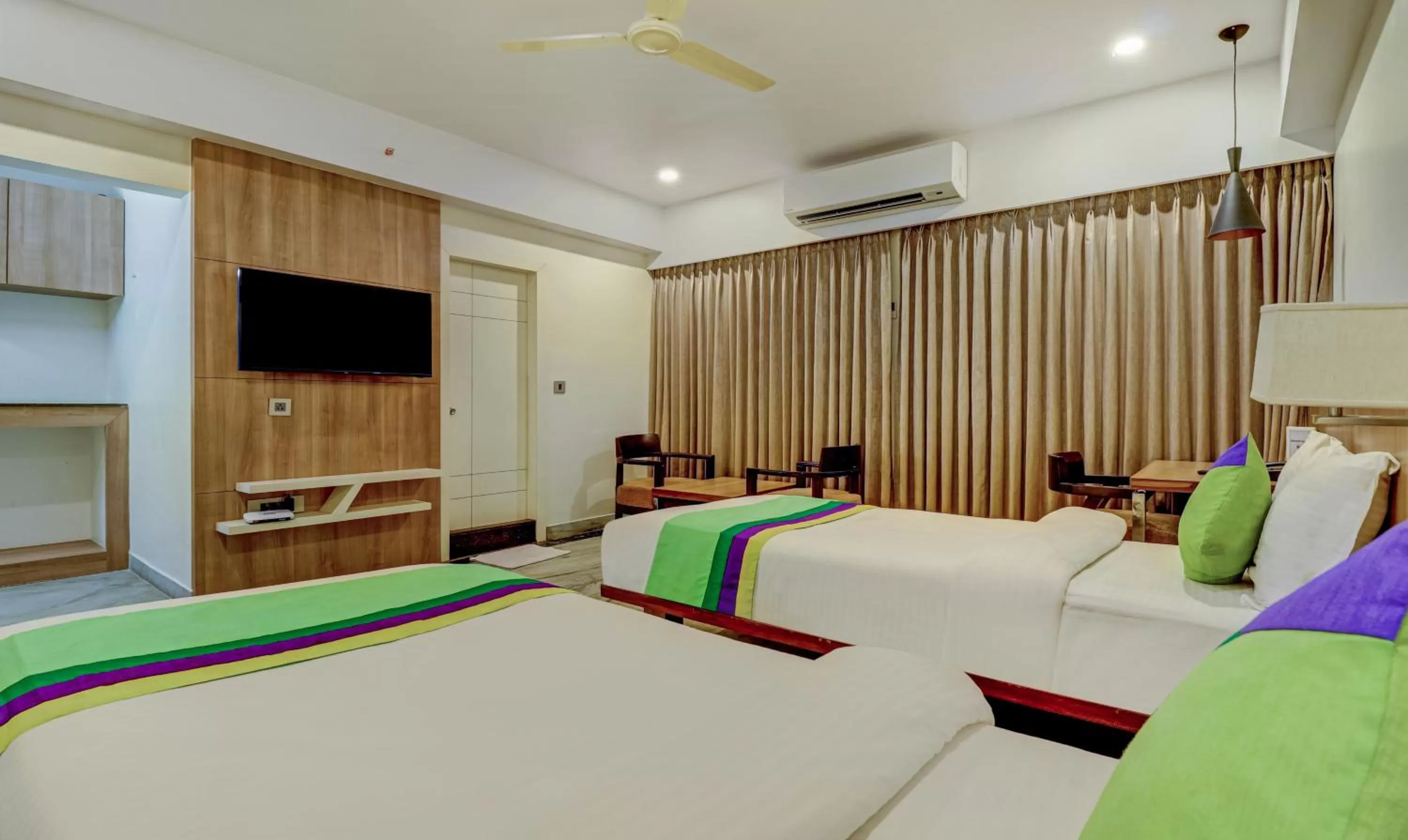 Bedroom, Bed in Treebo Seaesta RK Beach