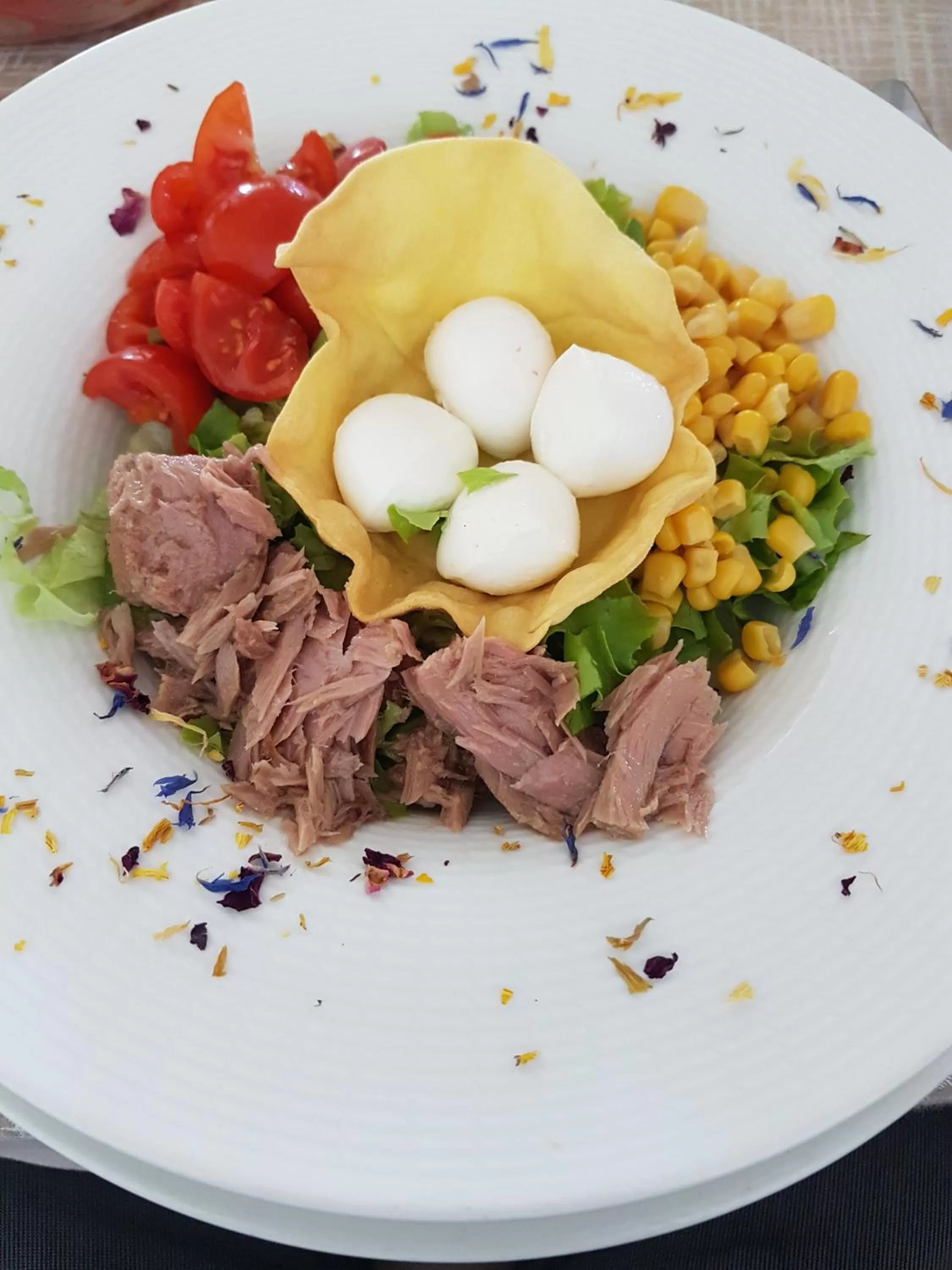 Lunch in Hotel Du Soleil