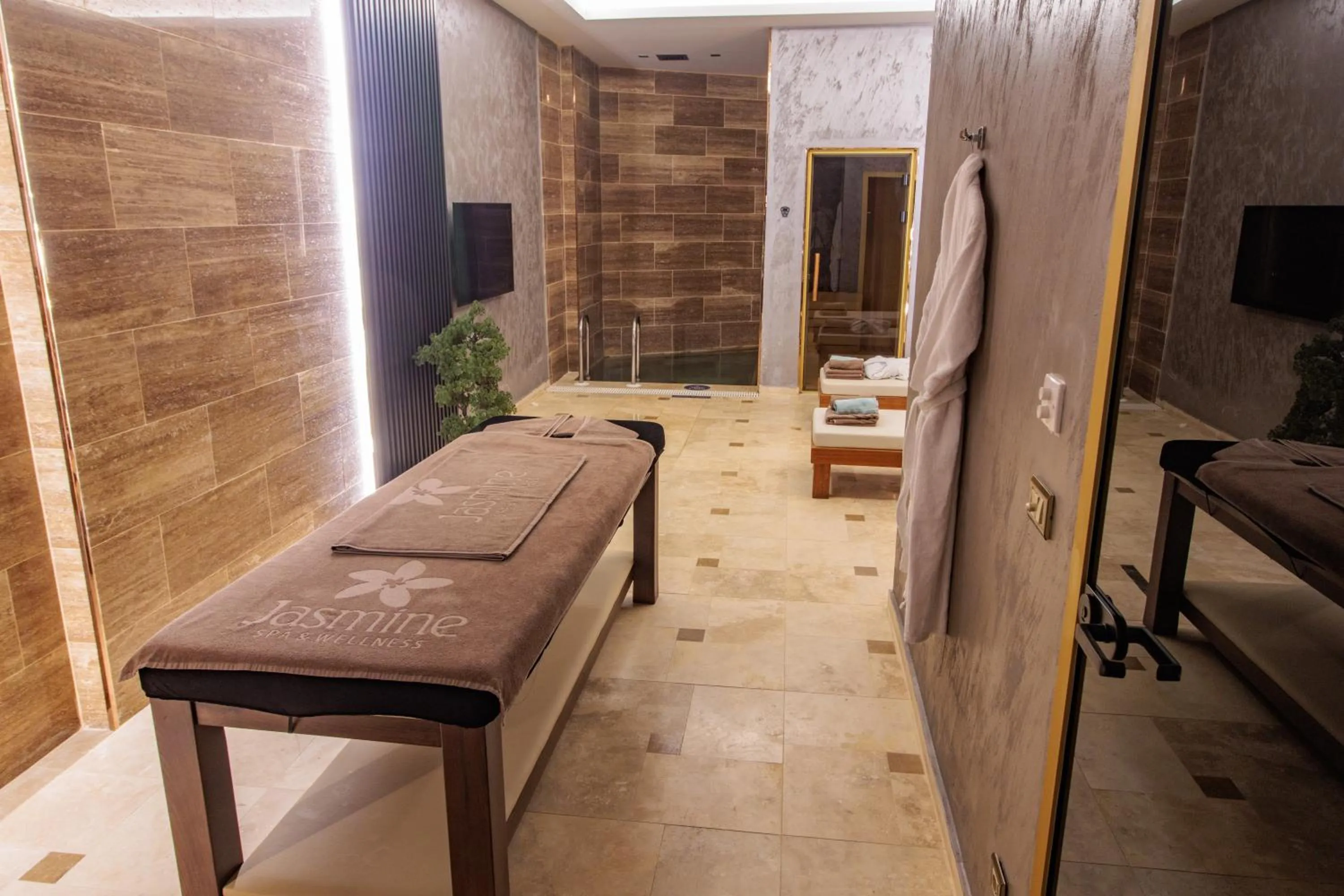 Massage in Anadolu Hotels Esenboga Thermal