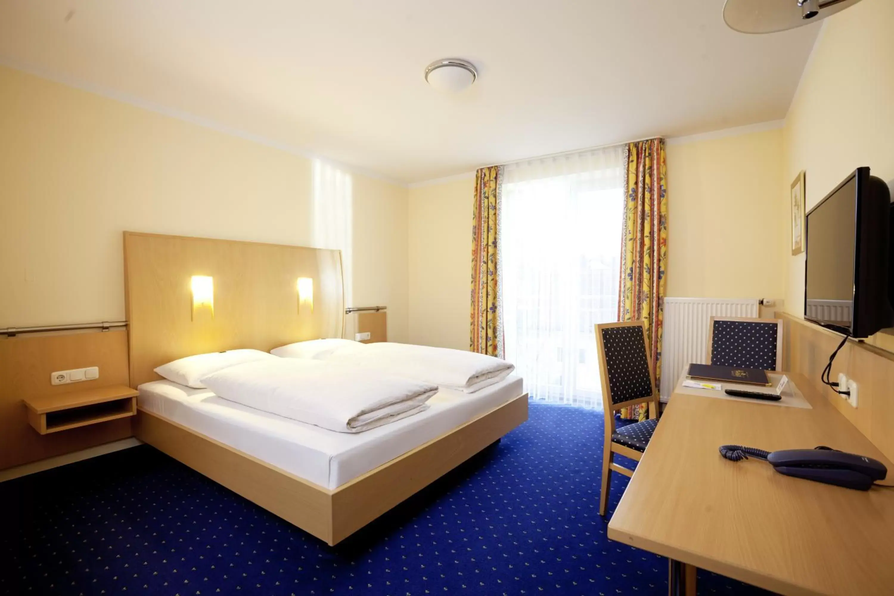 Comfort Double Room in Landhotel Huberhof Comfort Double Room in Landhotel Huberhof