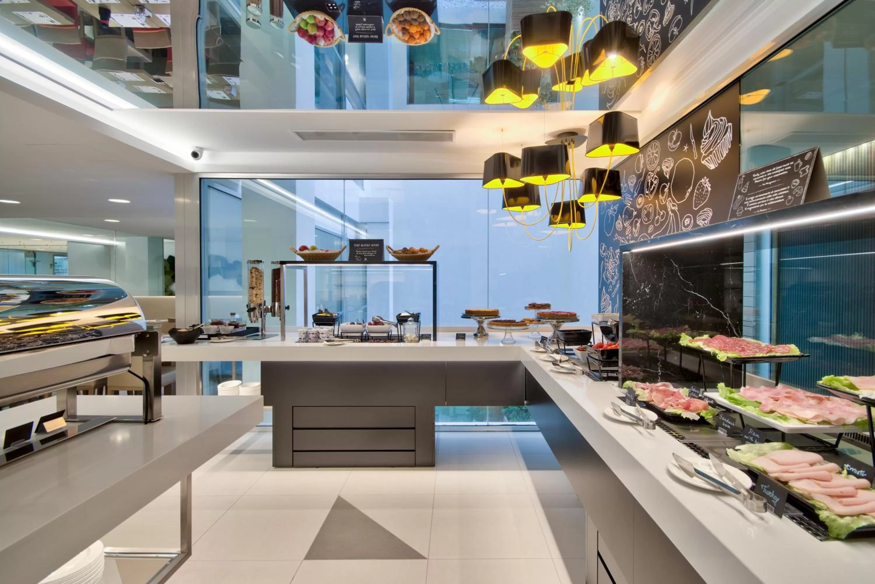 Buffet breakfast in Hotel Valentina