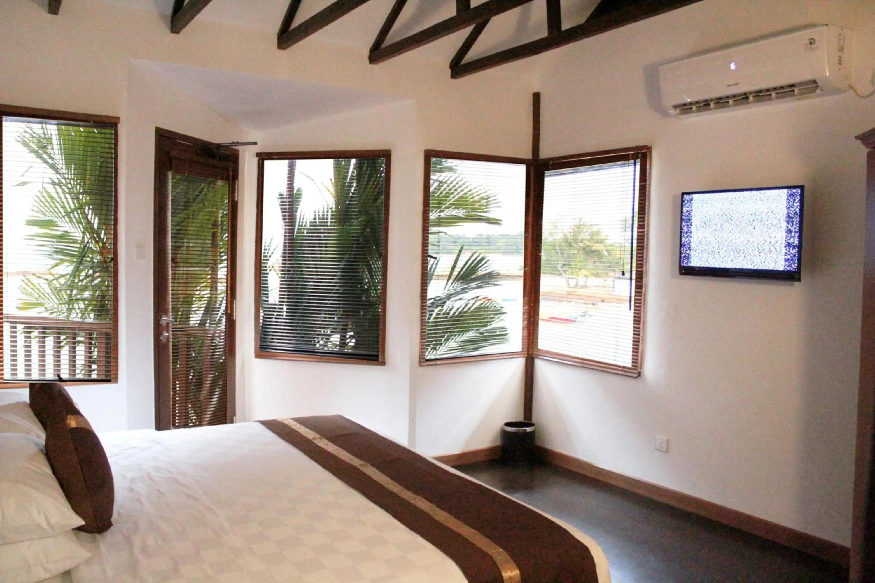 Bedroom, Bed in Batam View Beach Resort