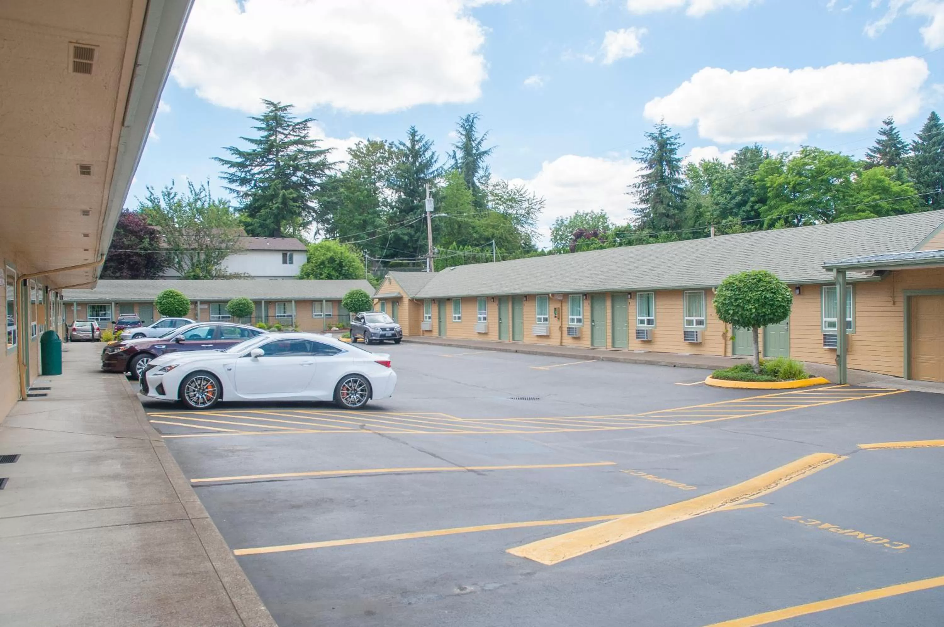 Nordic Inn and Suites