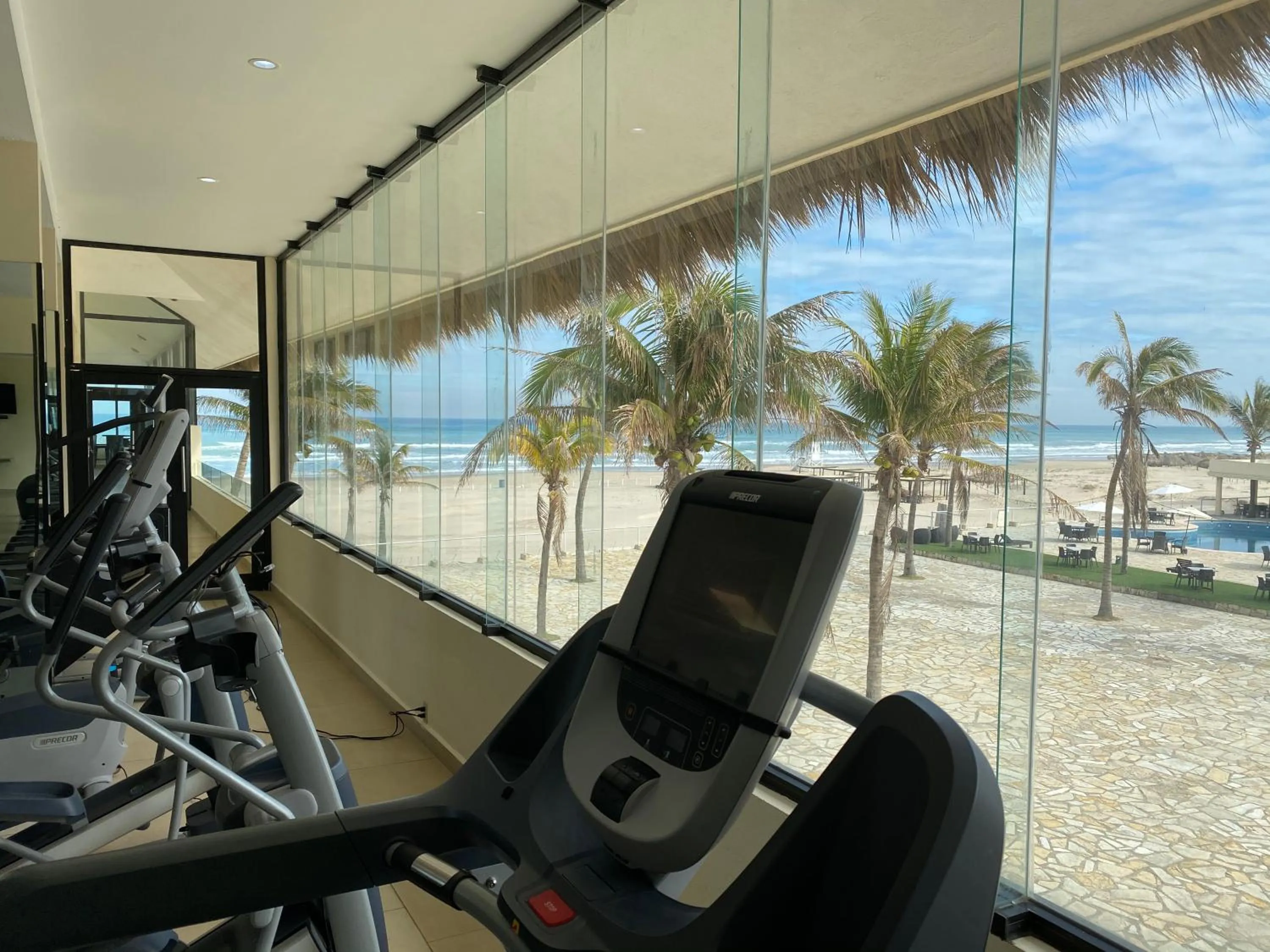 Fitness centre/facilities in Hotel Arenas del Mar Resort