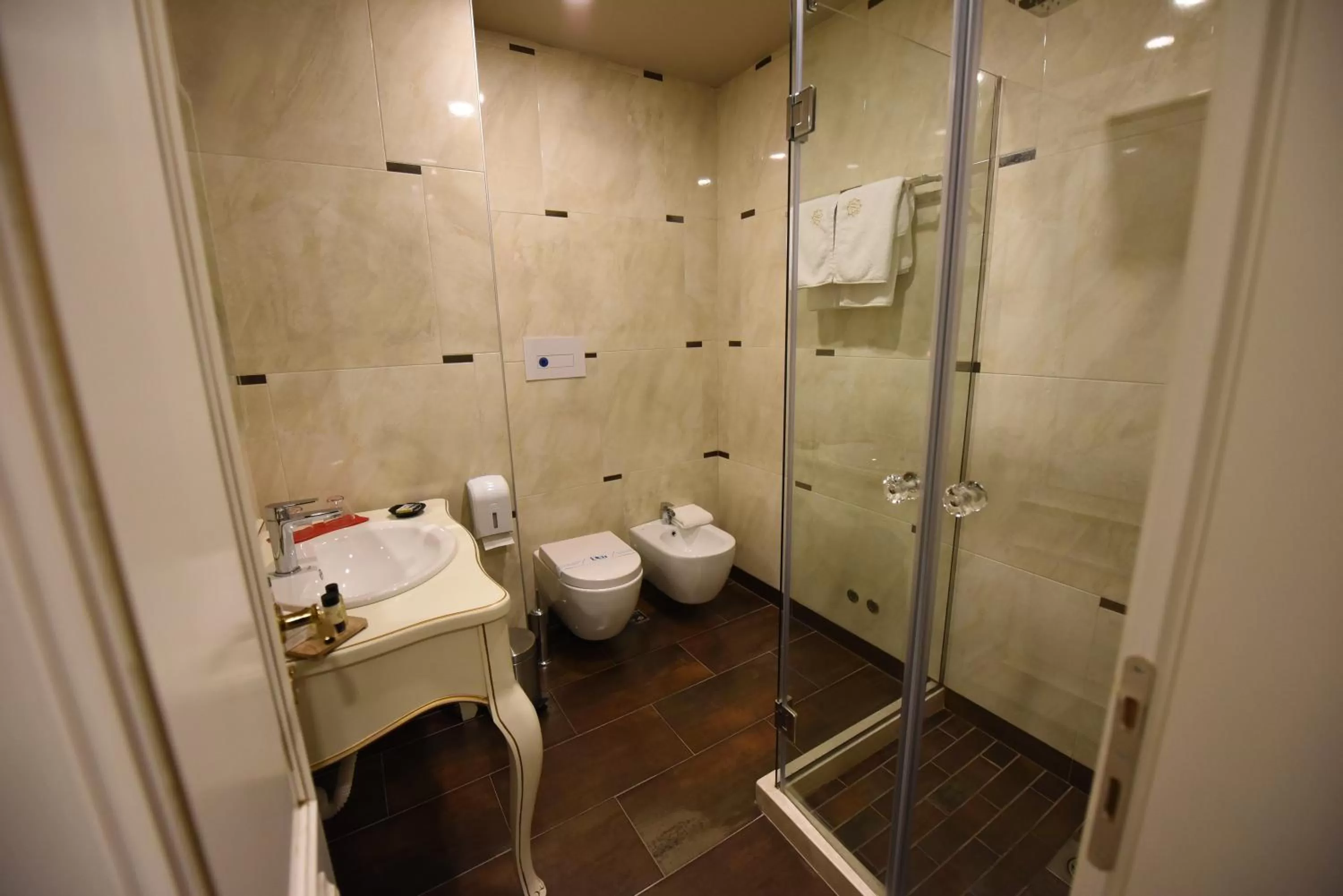 Bathroom in Hotel Hymeti's Palace