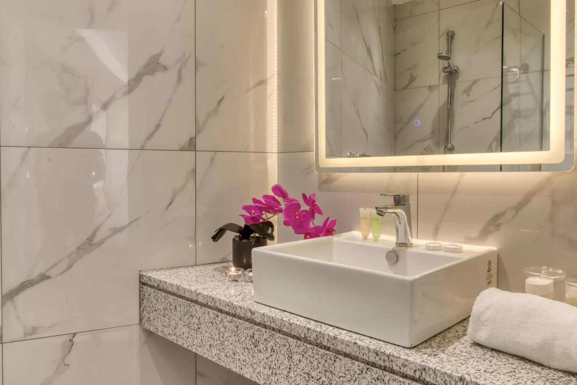 Bathroom in The Liwan Hotel