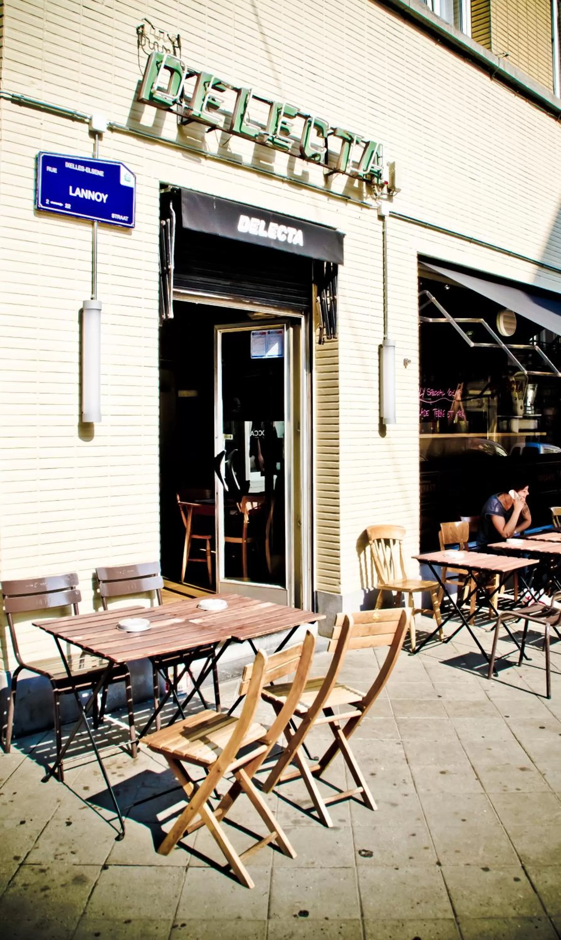 Area and facilities, Restaurant/Places to Eat in B&B House Ninety