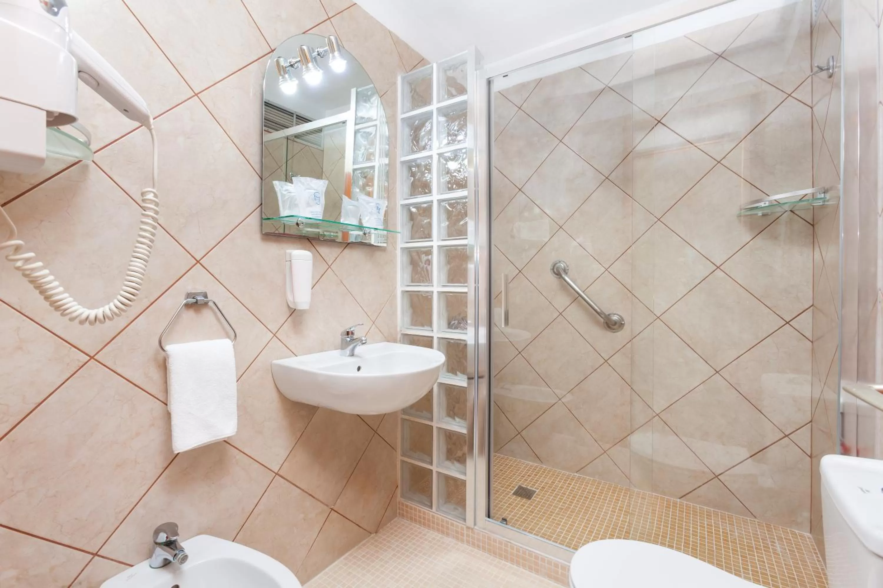 Bathroom in Hotel Panoramica Garden