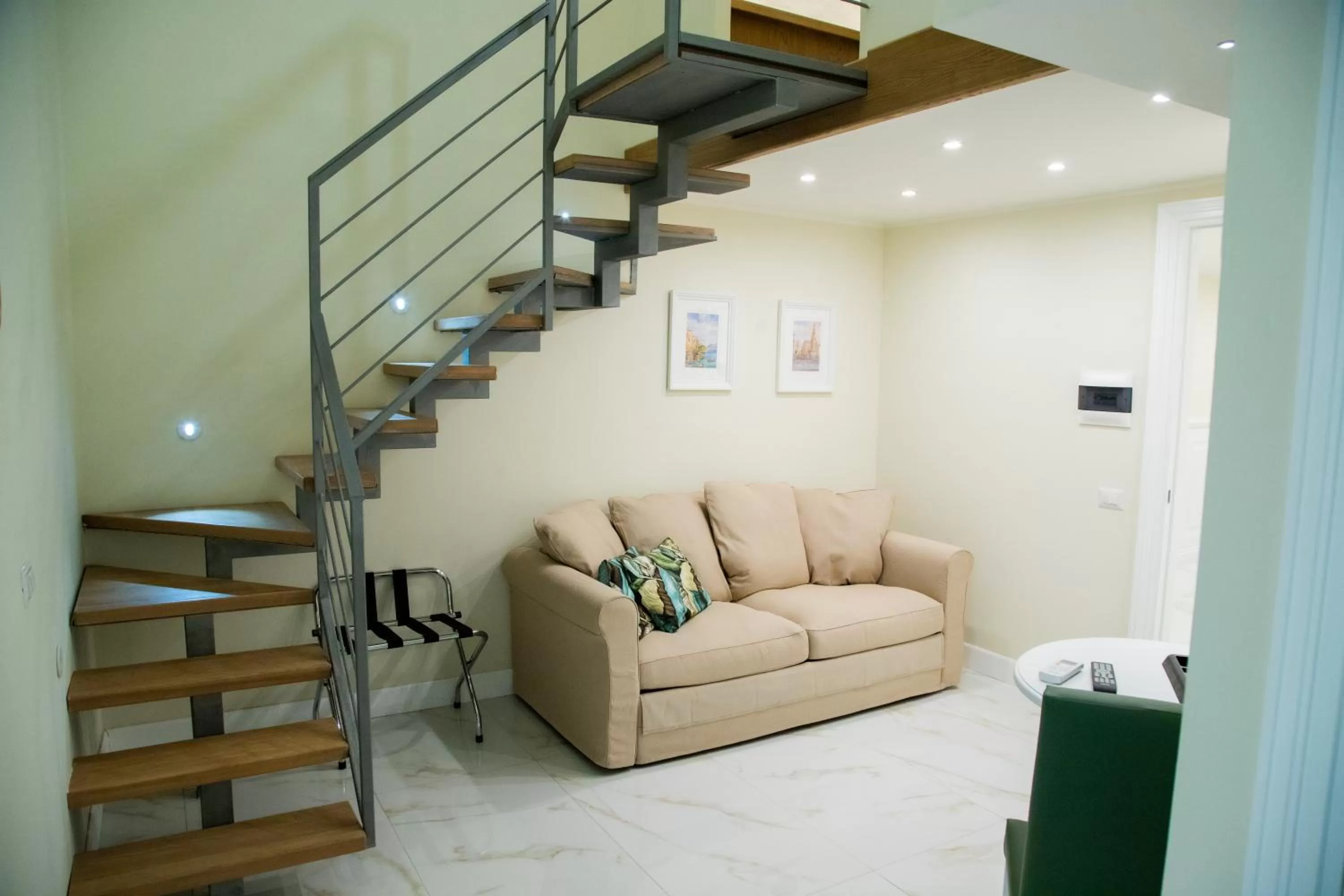 Coffee/tea facilities in Gentile Suite Centro Storico