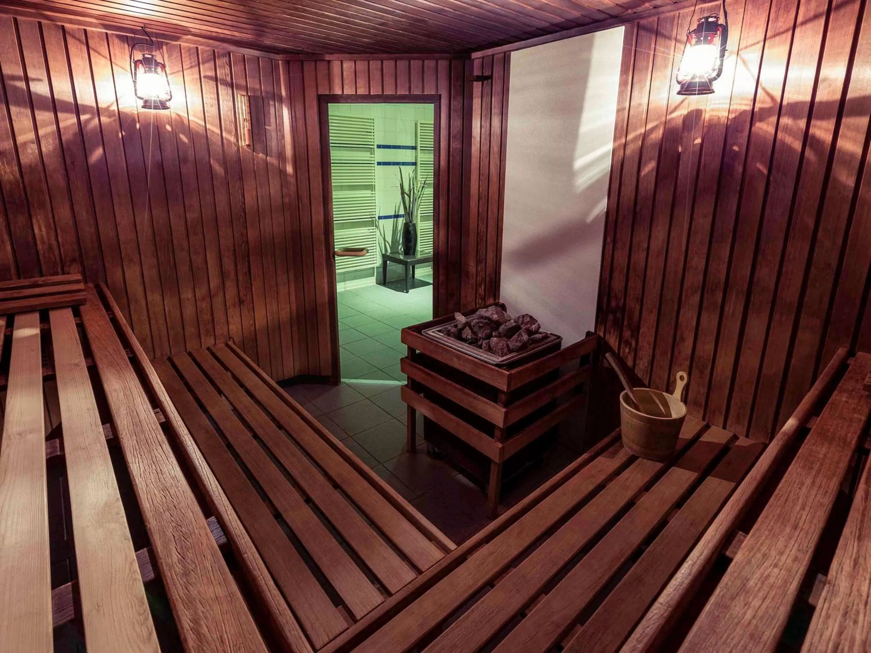 Spa and wellness centre/facilities in Mercure Amsterdam City Hotel