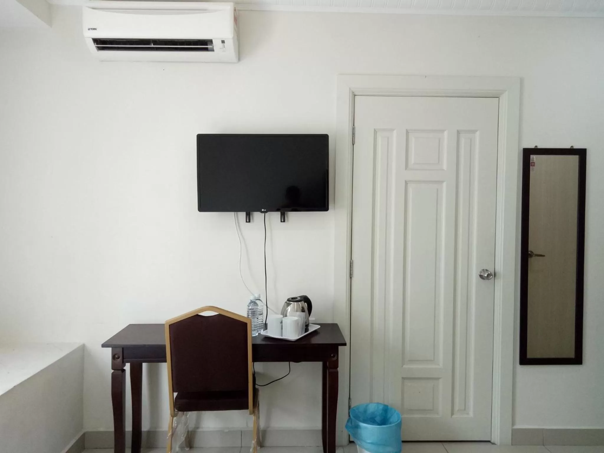TV and multimedia in Hotel Mutiara KGMMB Melaka