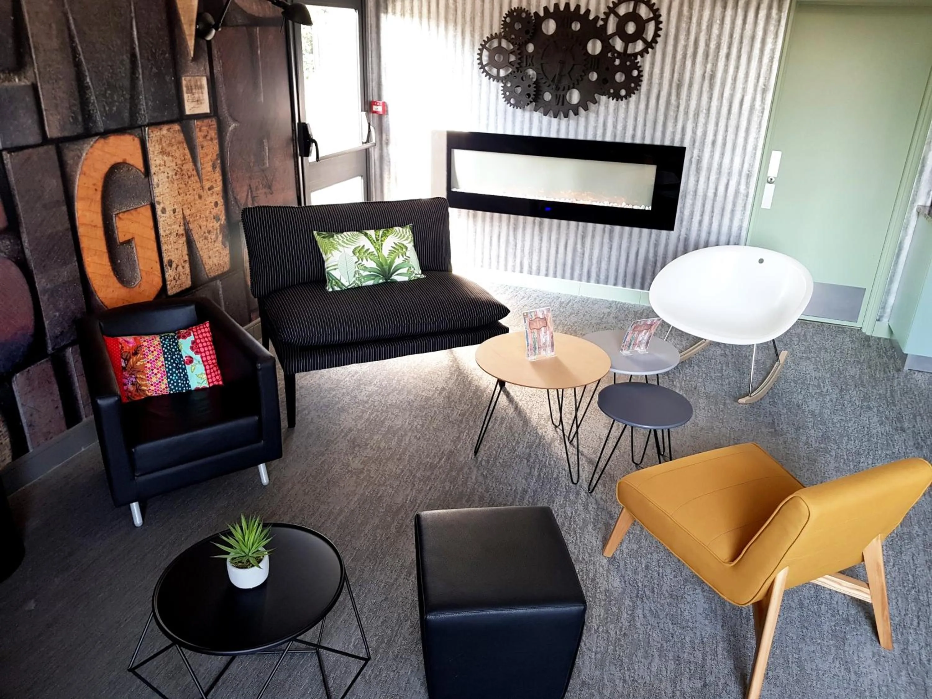 Lounge or bar in Logis Boutique Hotel Novalis