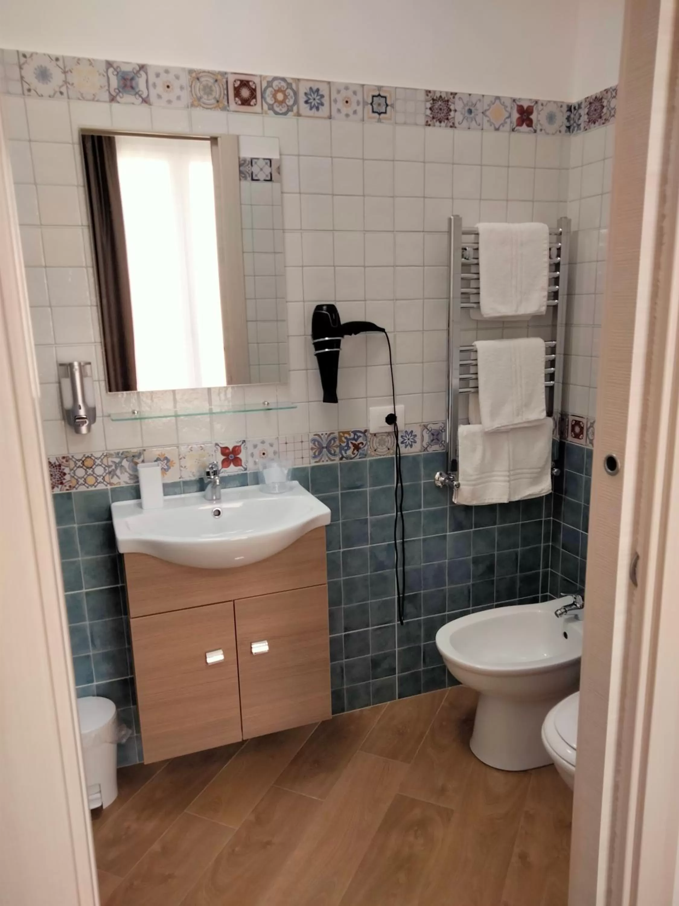 Bathroom in THE BEST SUITES & ROOMS - A pochi passi dalla kasbah -