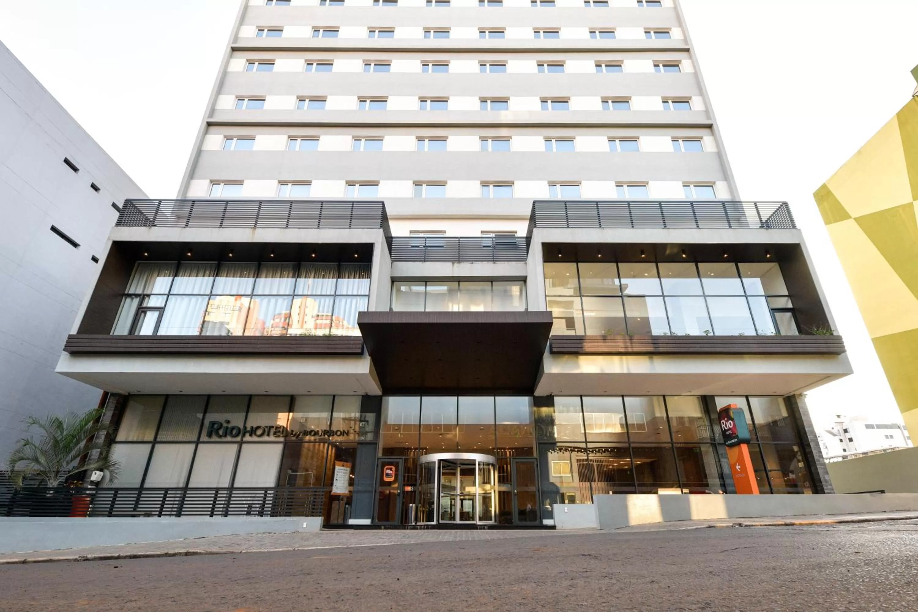 Property building in Rio Hotel by Bourbon Ciudad Del Este