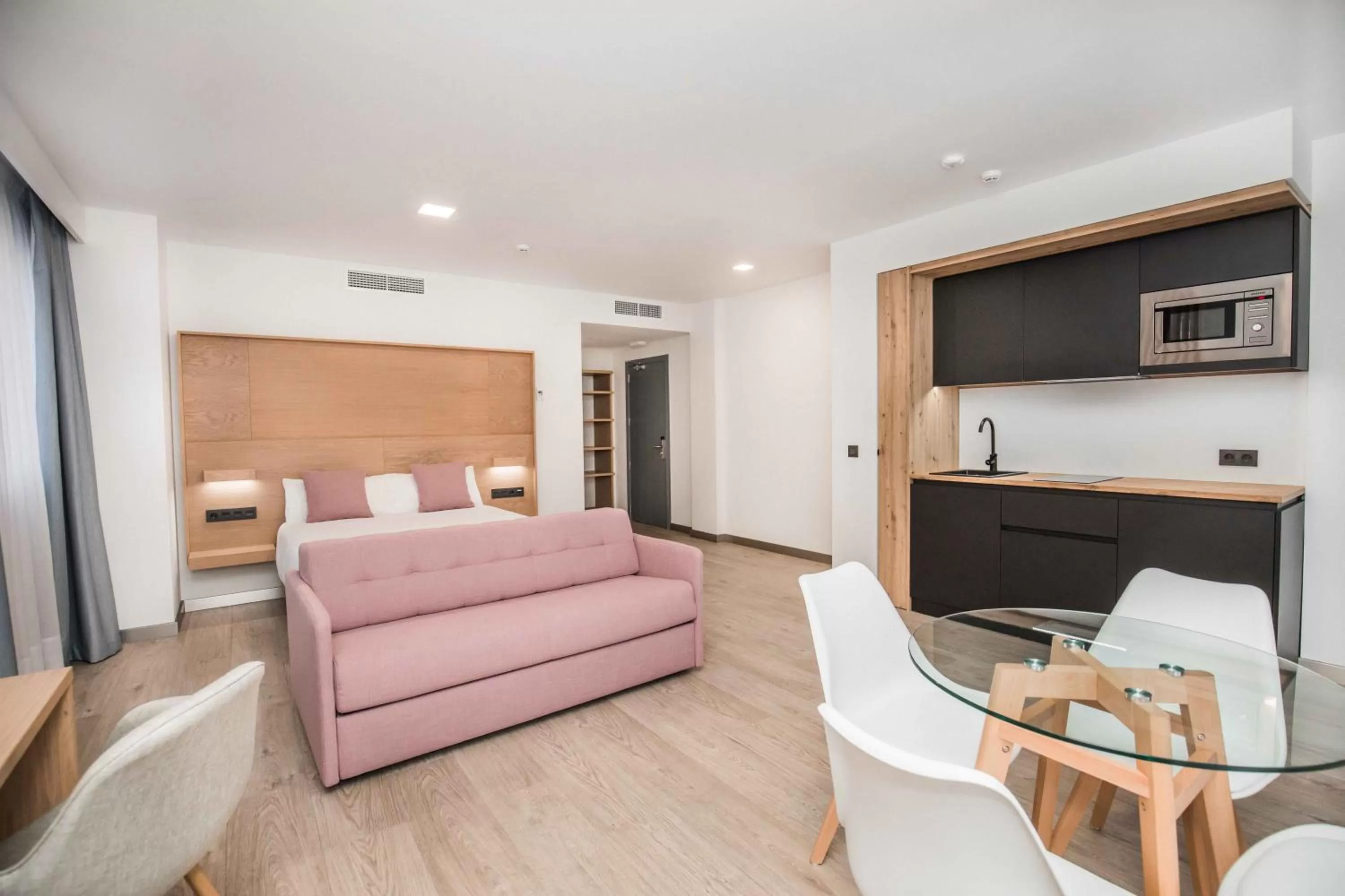 Photo of the whole room in Hotel Ciudad De Ávila