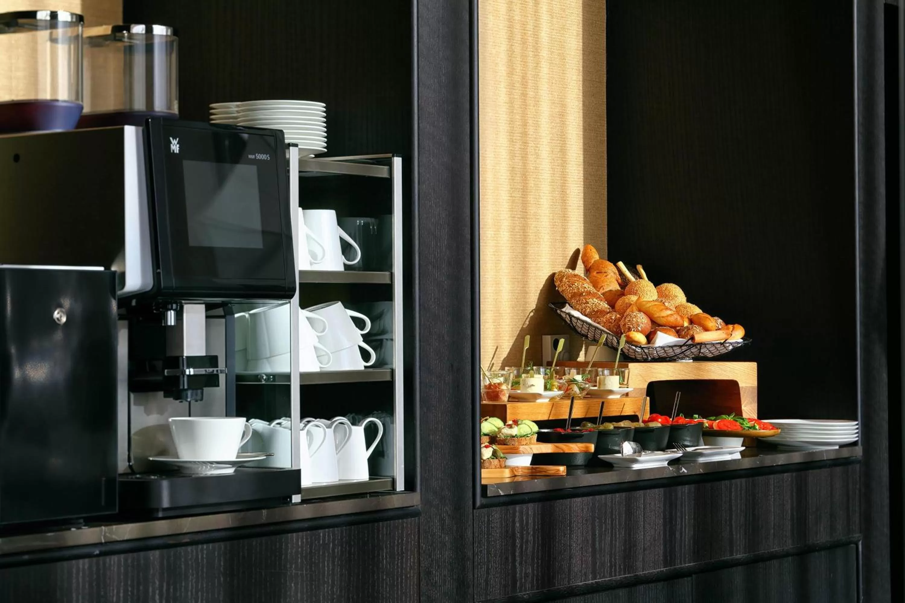 Lounge or bar in Sheraton Astana Hotel