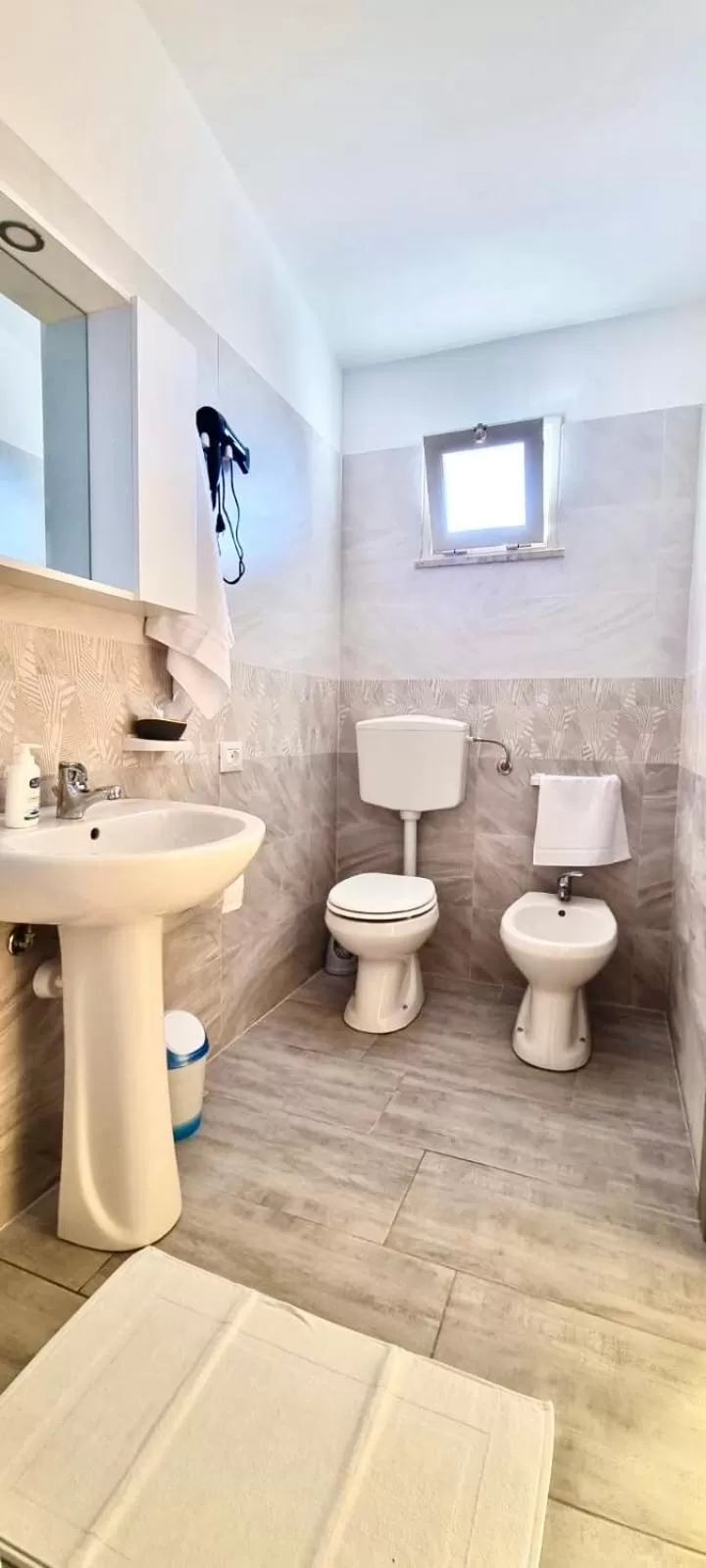 Bathroom in BB Torre Turrisi