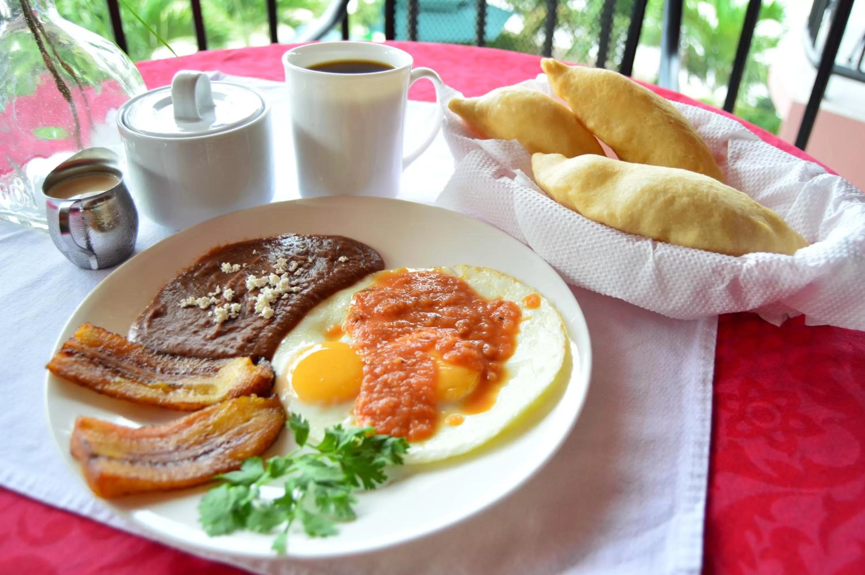 Breakfast in Rolson Hotel