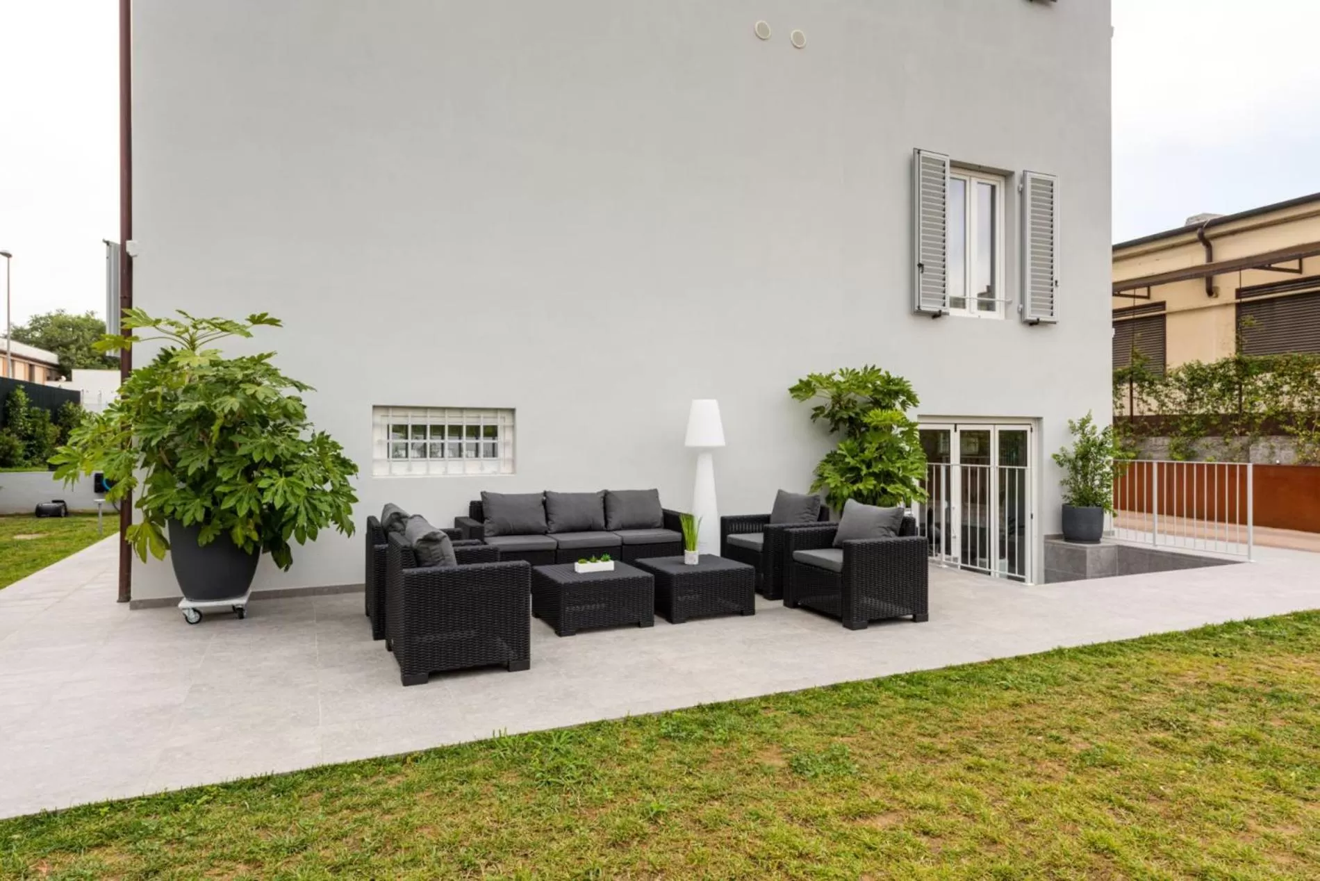 Garden in Villa Fedora Luxury Suites