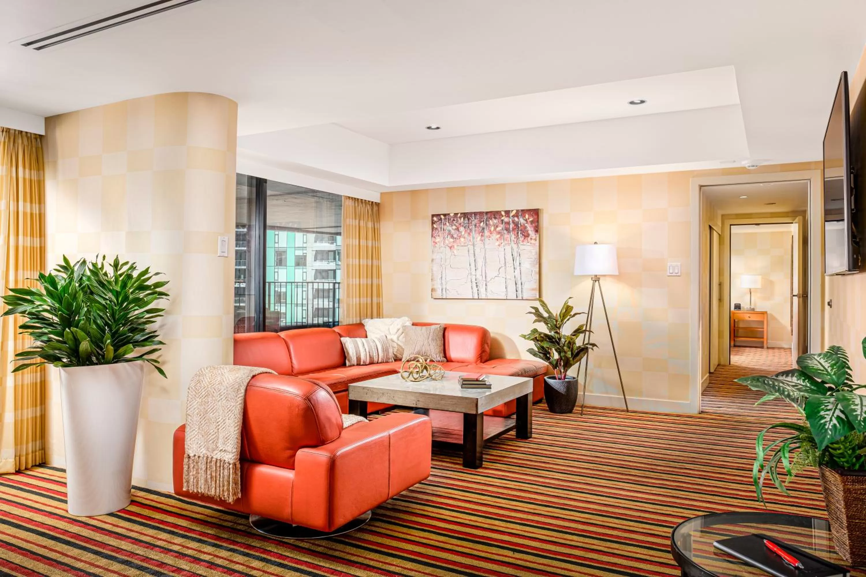 Living room in Pinnacle Hotel Harbourfront
