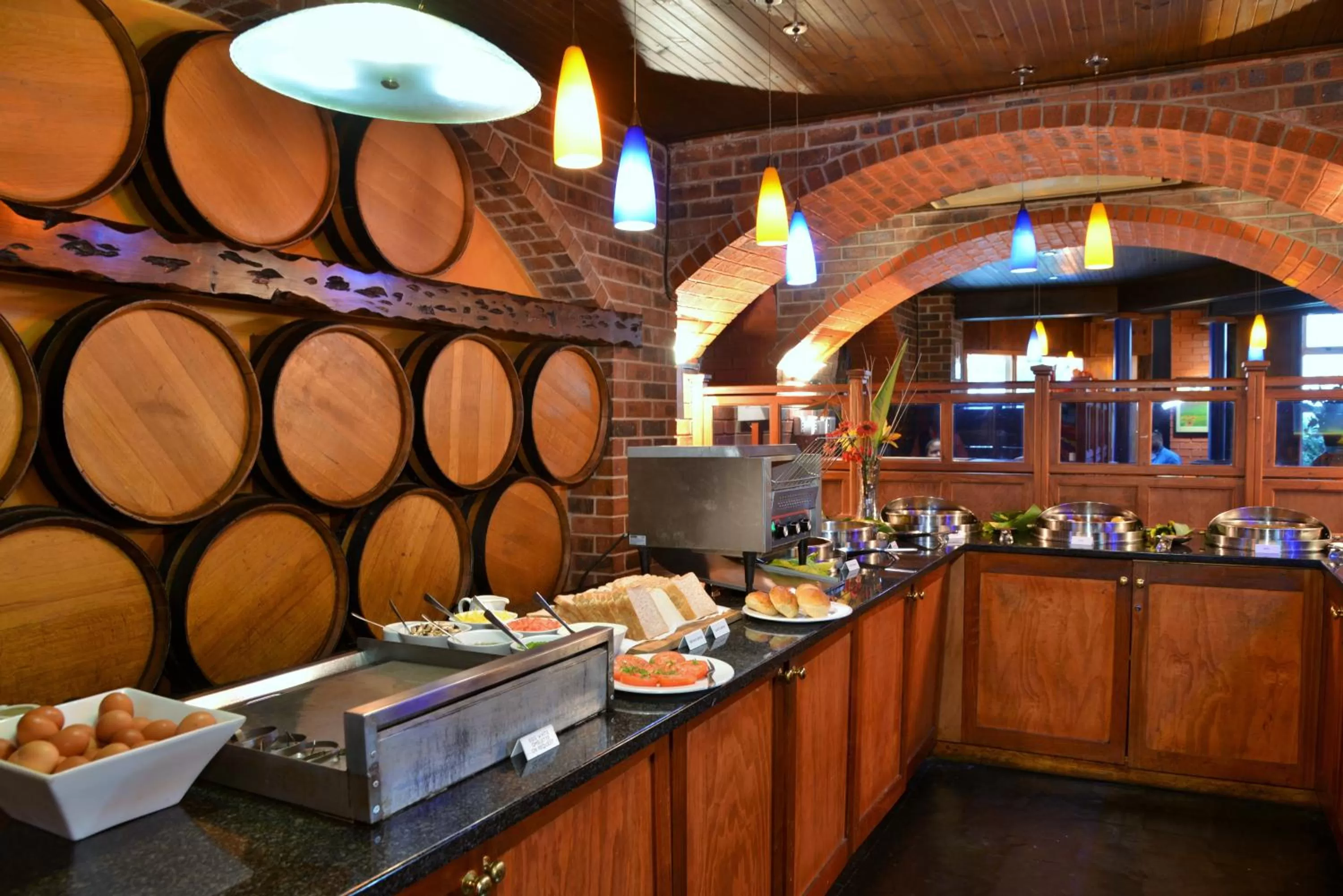 Restaurant/places to eat in BON Hotel Empangeni