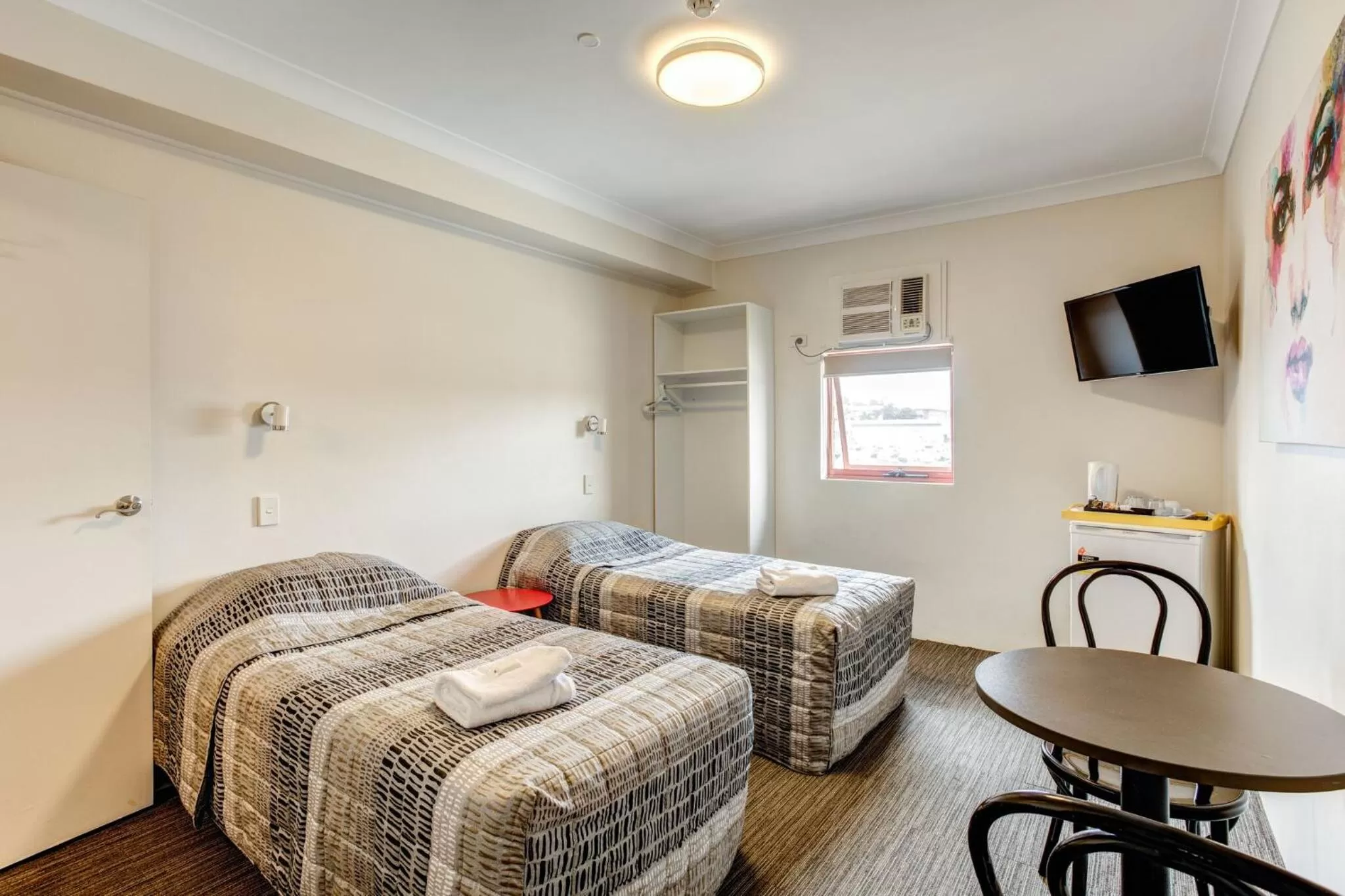 Bed in Arena Hotel (formerly Sleep Express Motel)