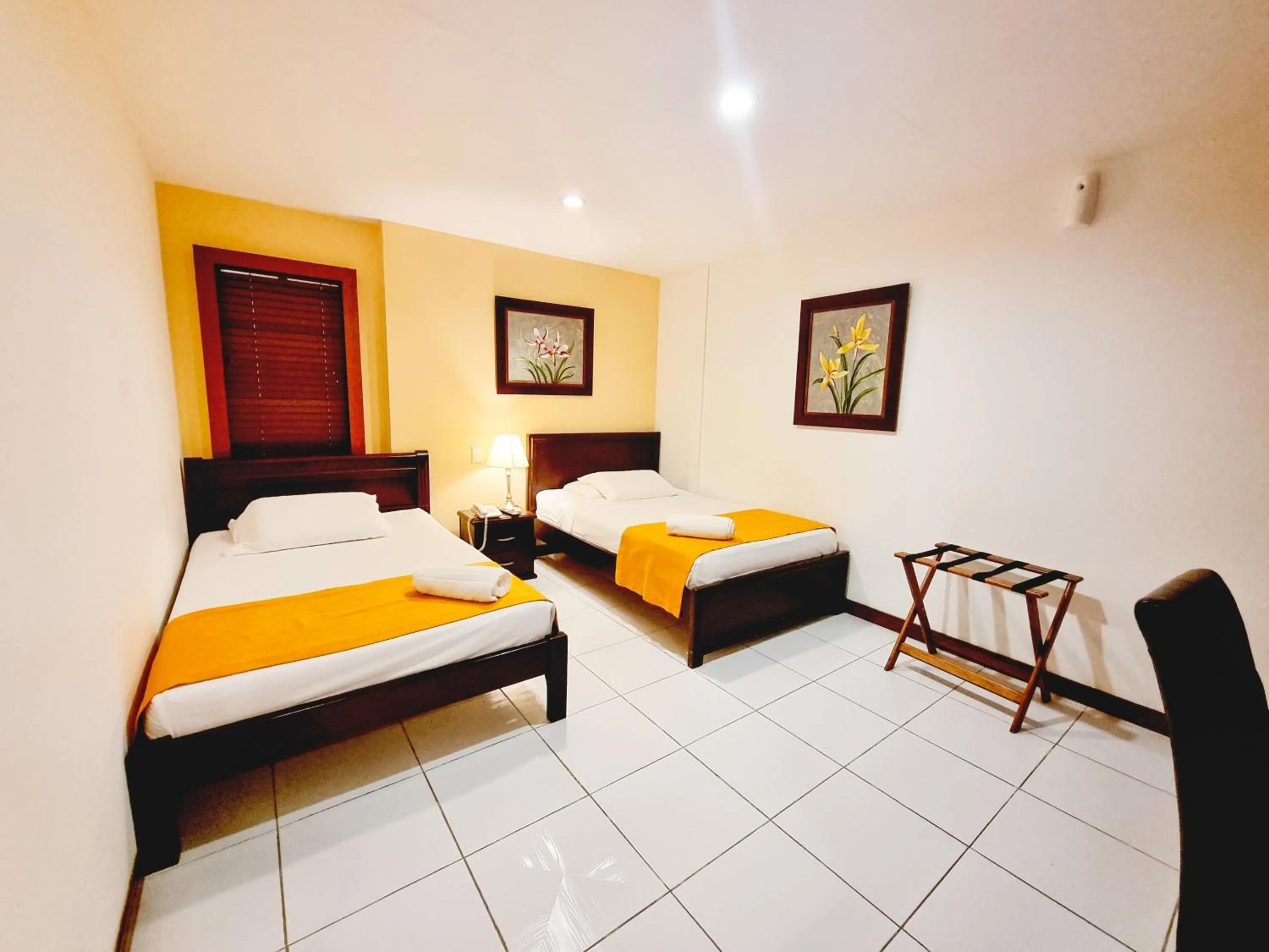 Bed in Hotel Karlo By GHO Hoteles