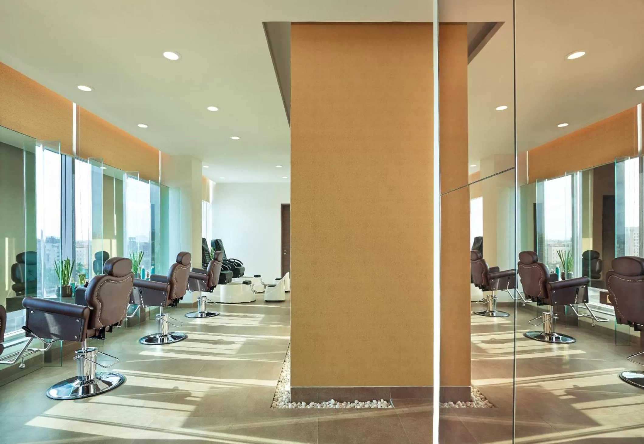 Massage in Vivanta Pune, Hinjawadi