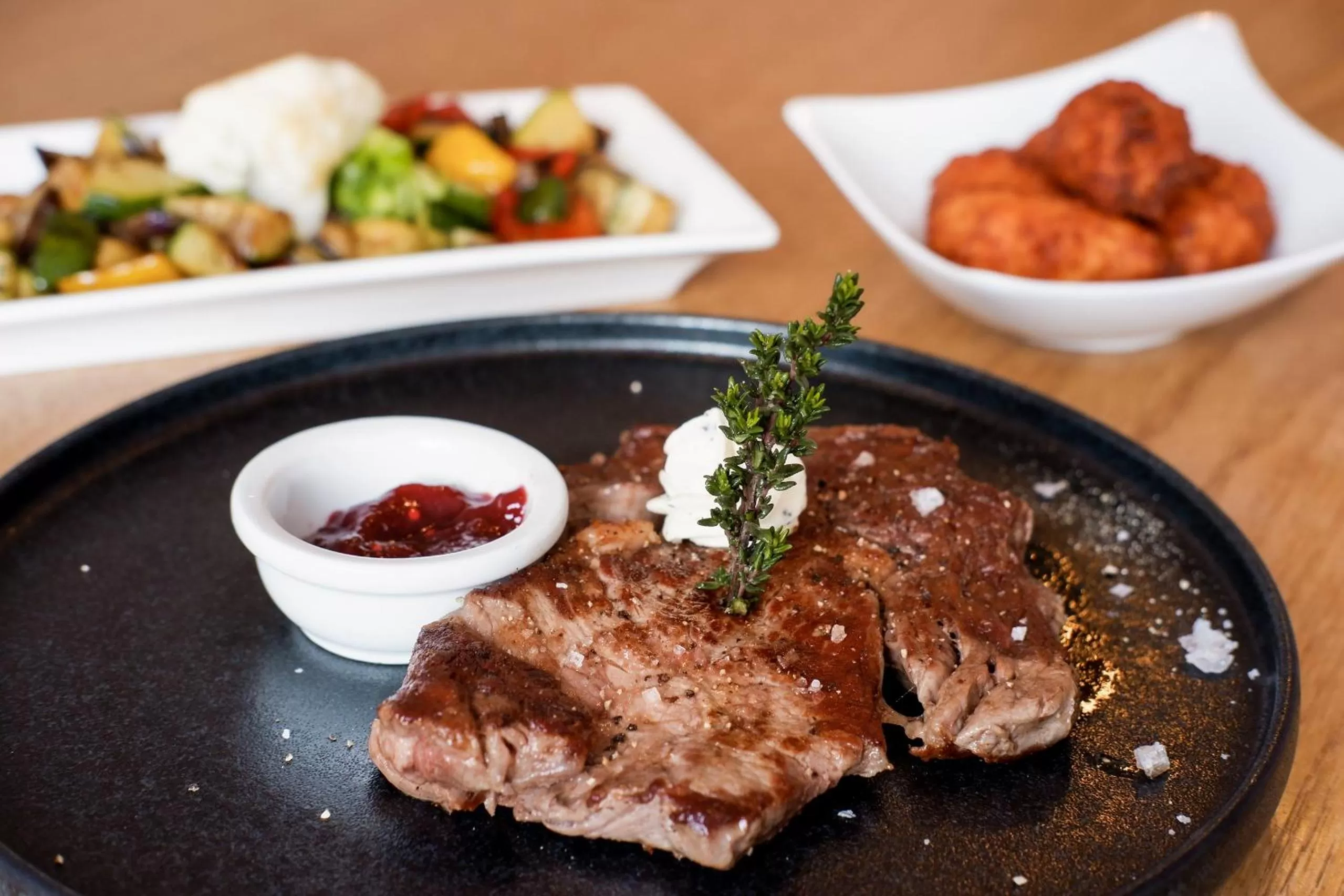 Restaurant/places to eat, Food in Romantik Hotel Hirschen