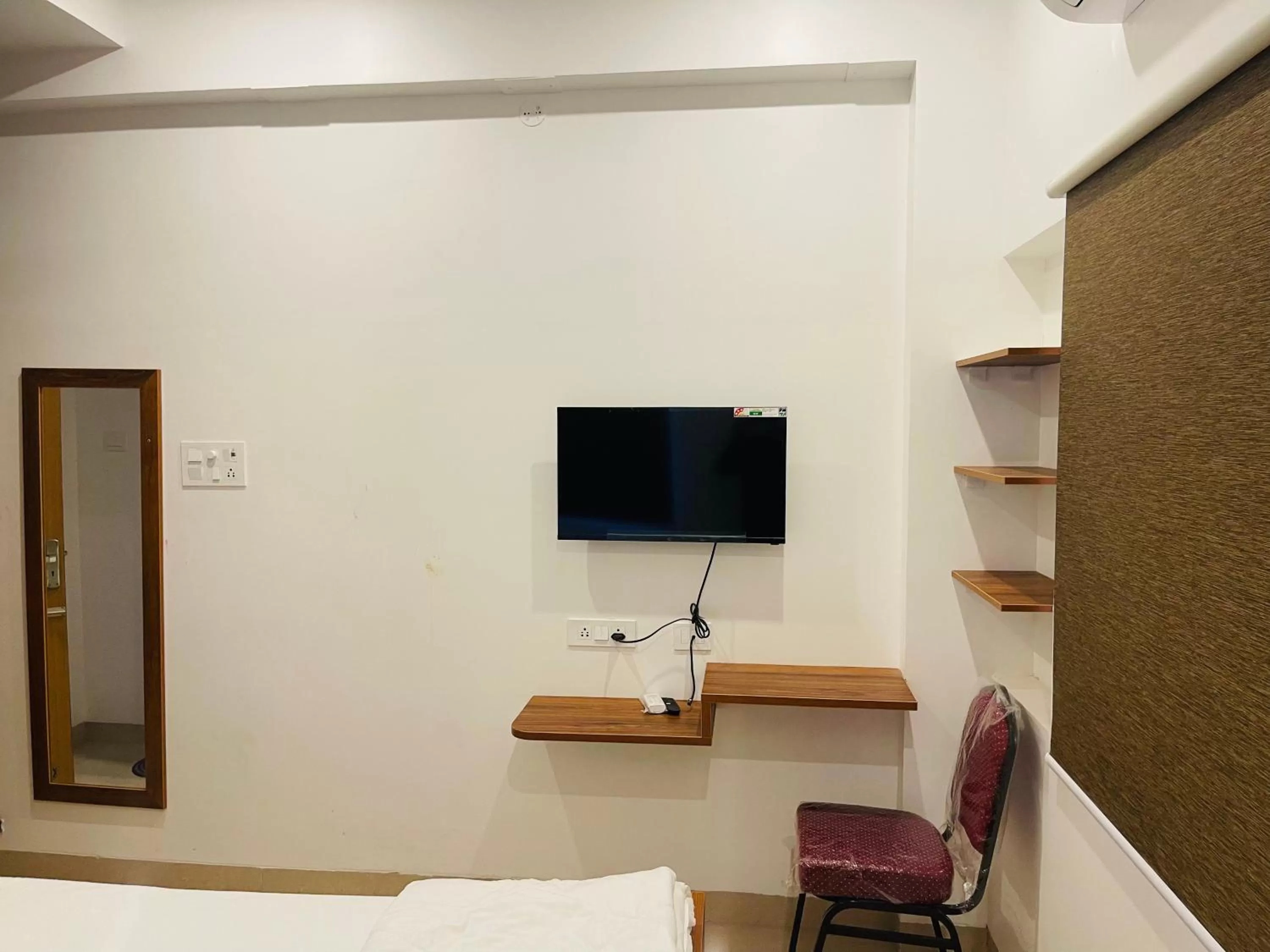 TV and multimedia, TV/Entertainment Center in MVP Residencies