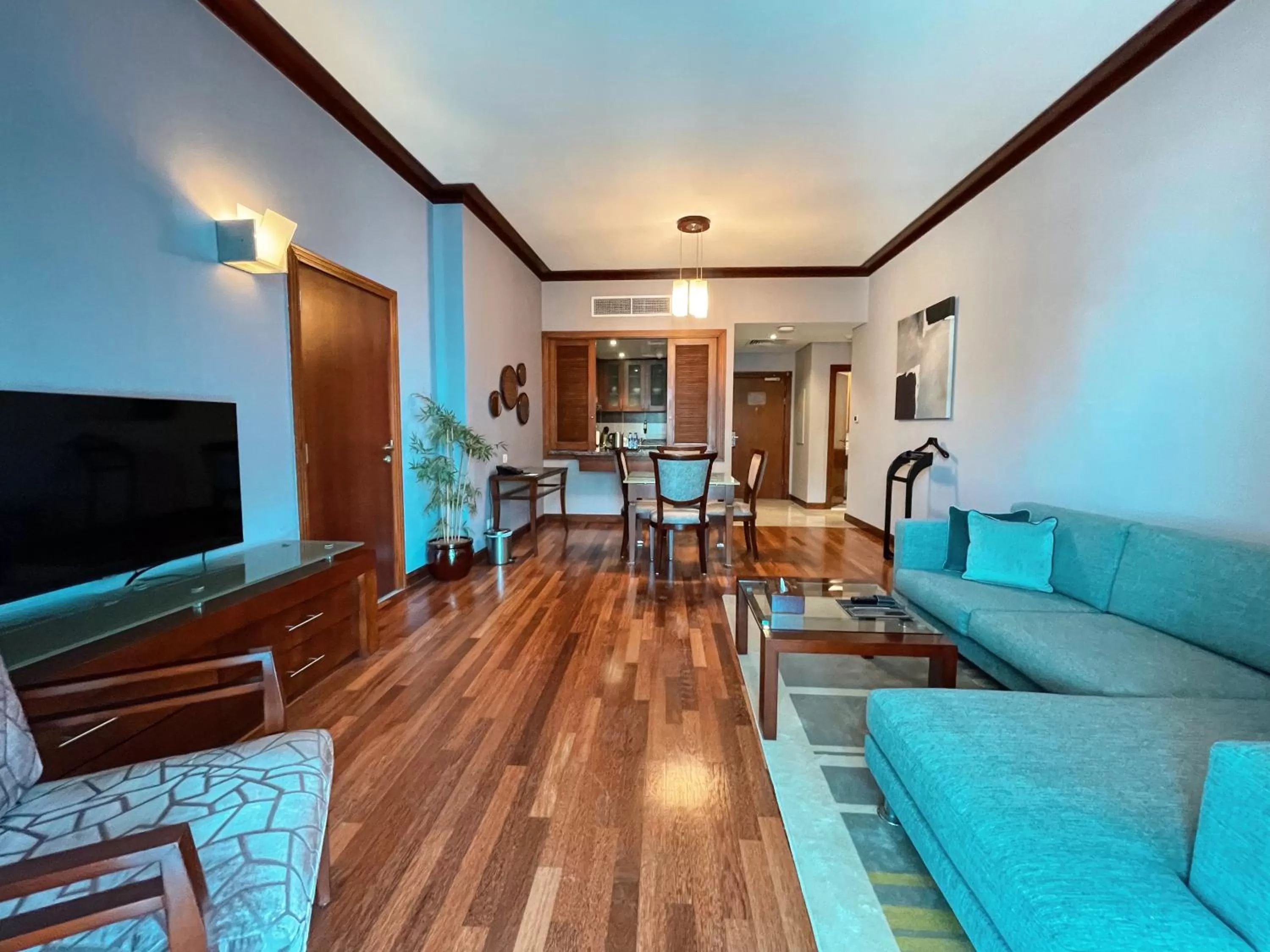 Living room in Flora Creek Deluxe Hotel Apartments, Dubai
