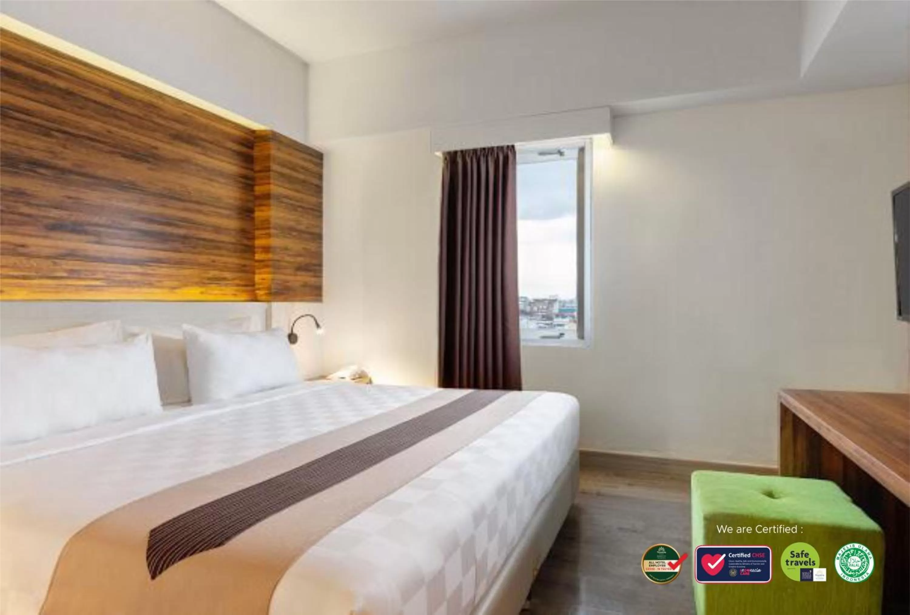 Property building, Bed in KHAS Malioboro Hotel