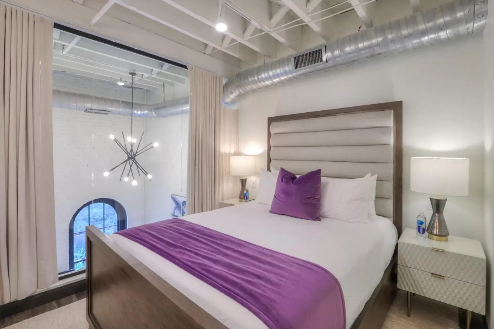 Loft Suite in Studio 154 Hotel Loft Suite in Studio 154 Hotel