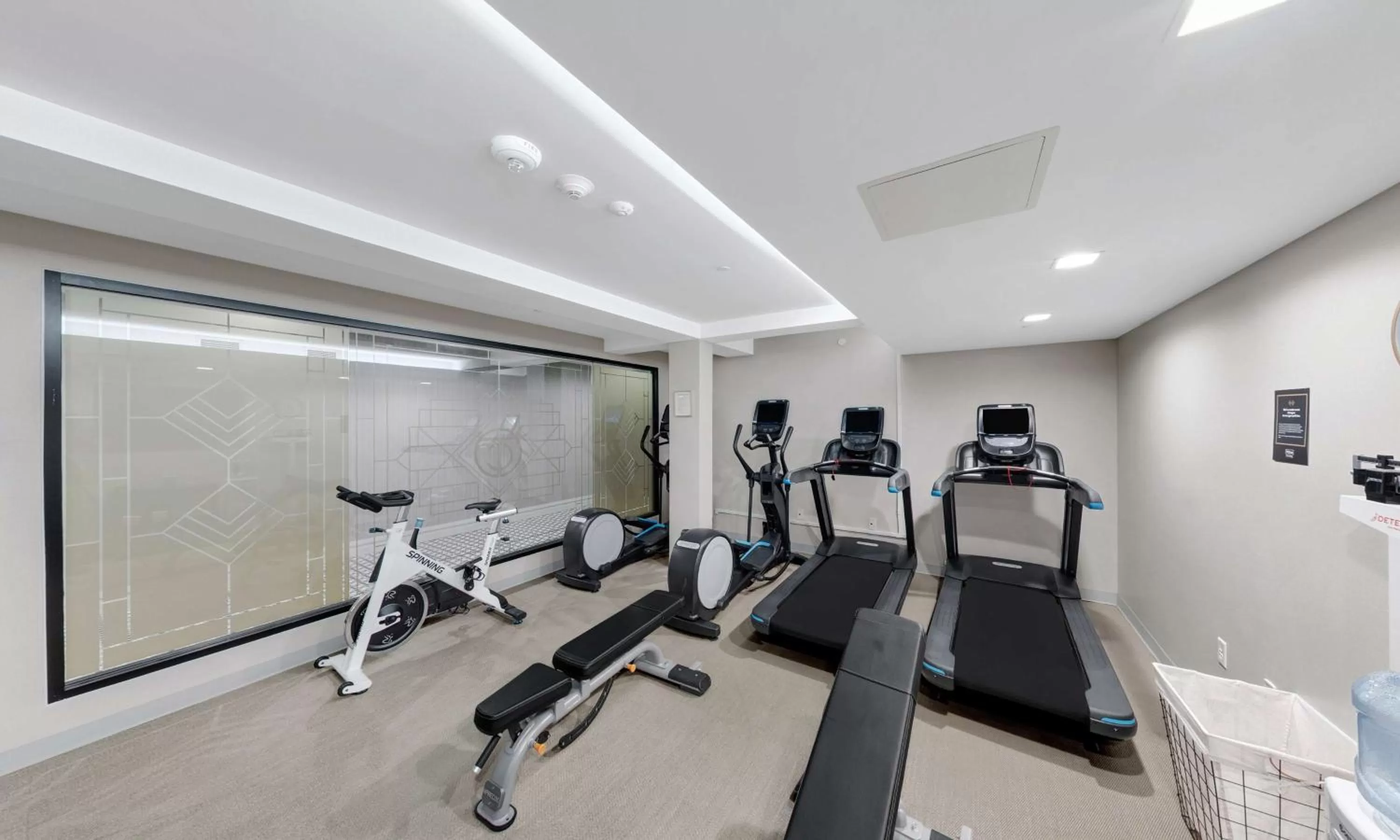 Fitness centre/facilities in Tulsa Club Hotel Curio Collection By Hilton