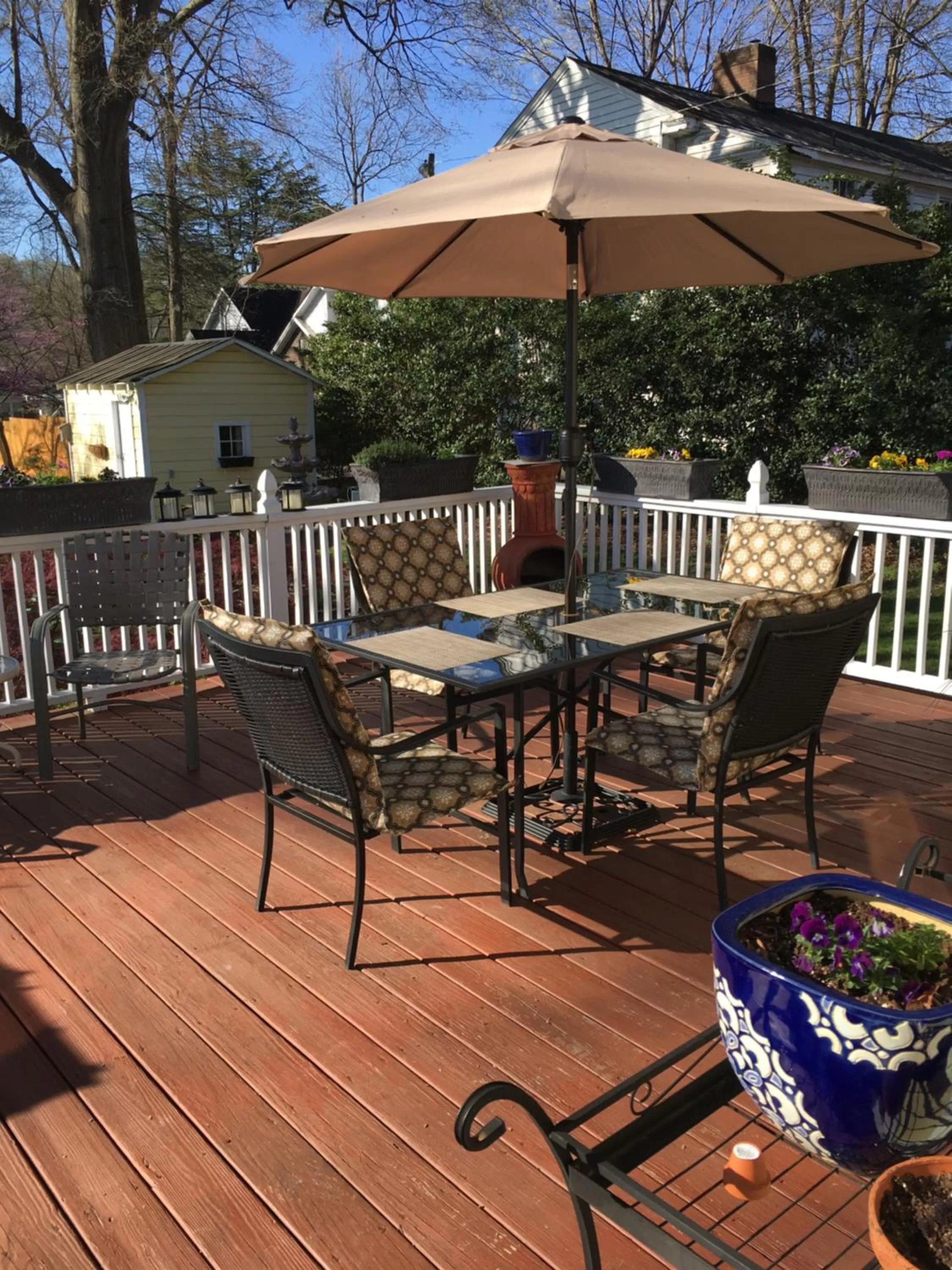 Patio in The Inn on Front Street