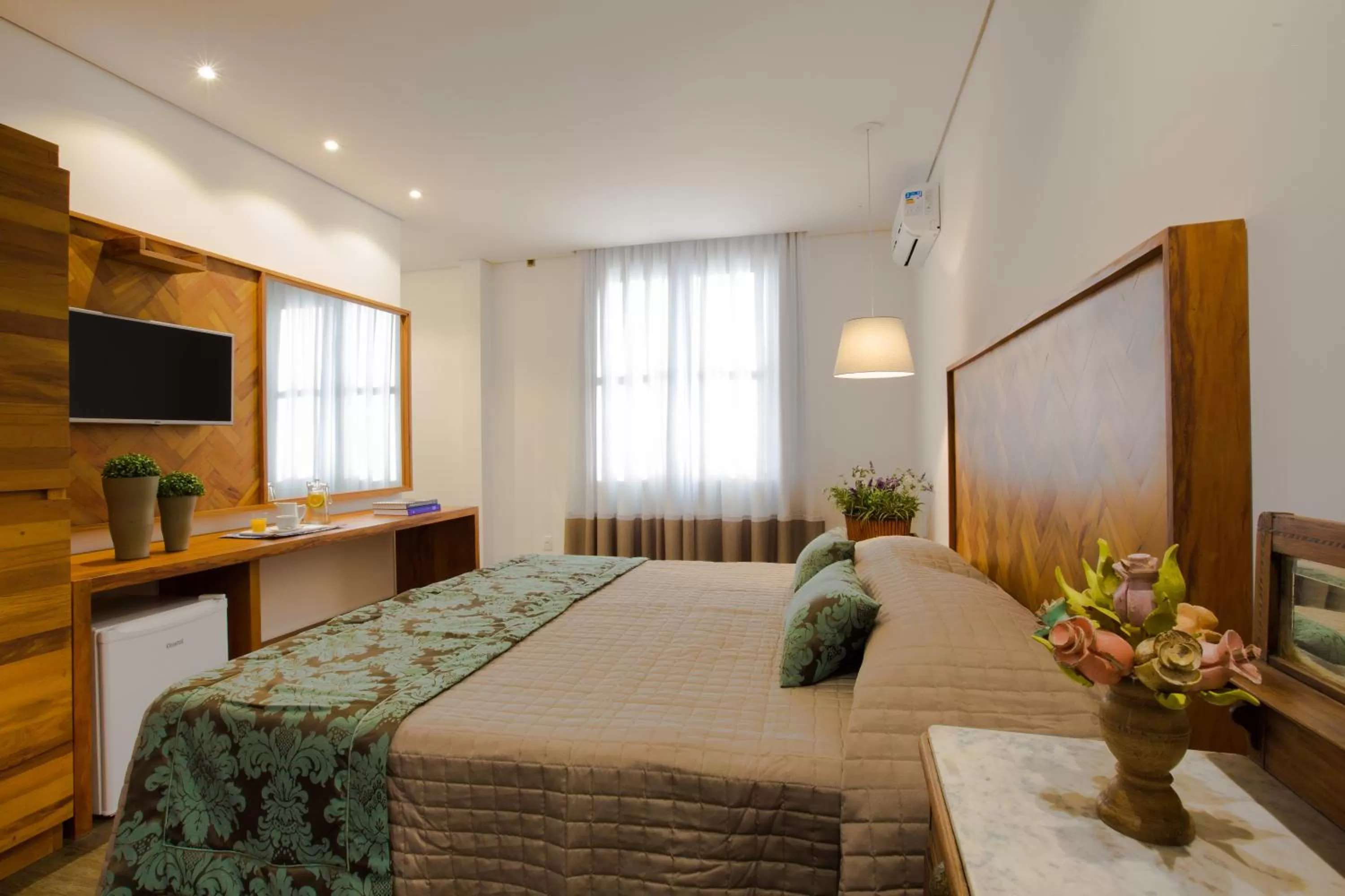 Photo of the whole room in Pousada Armazém 26