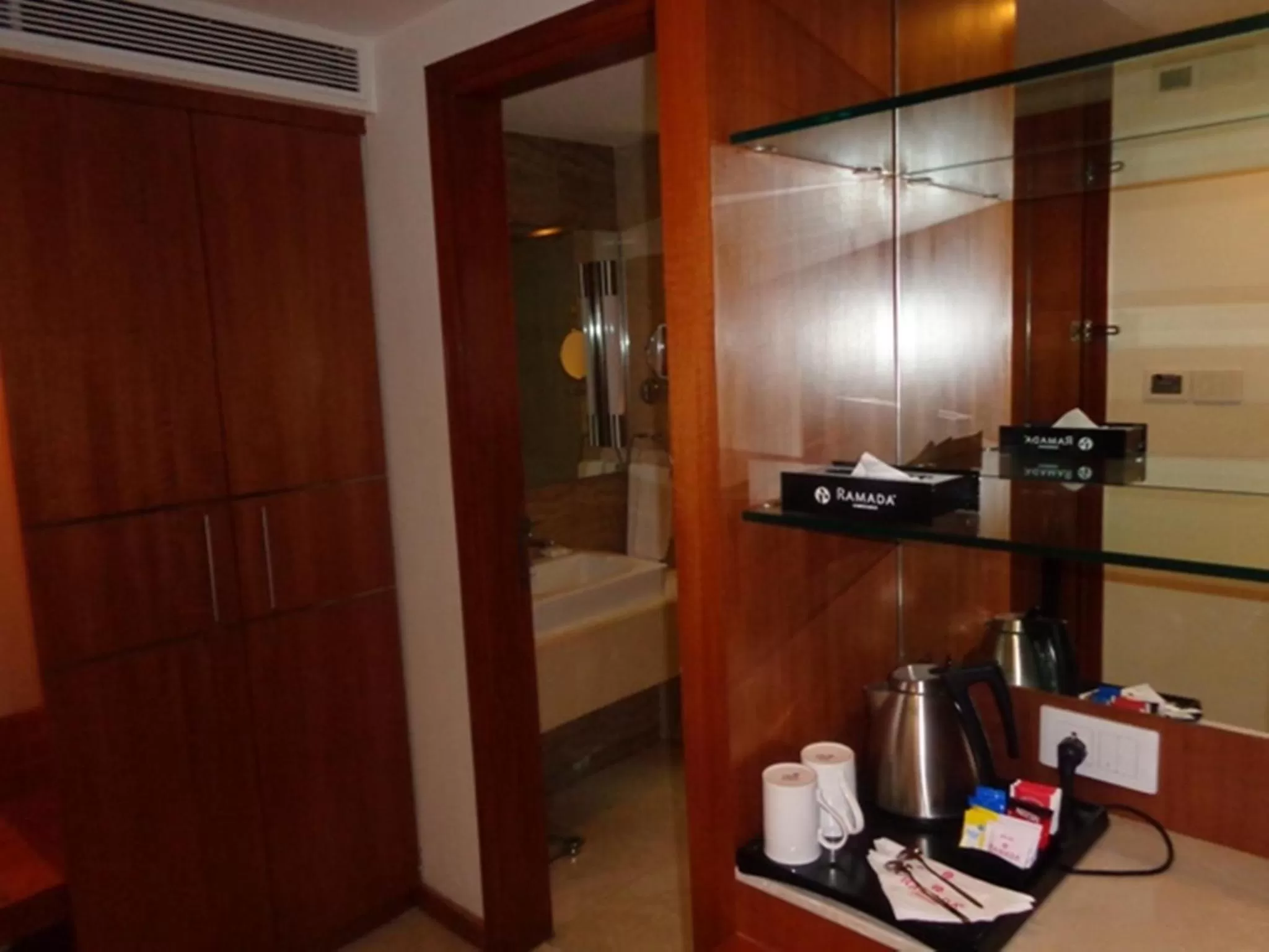 Coffee/tea facilities in Ramada Ahmedabad