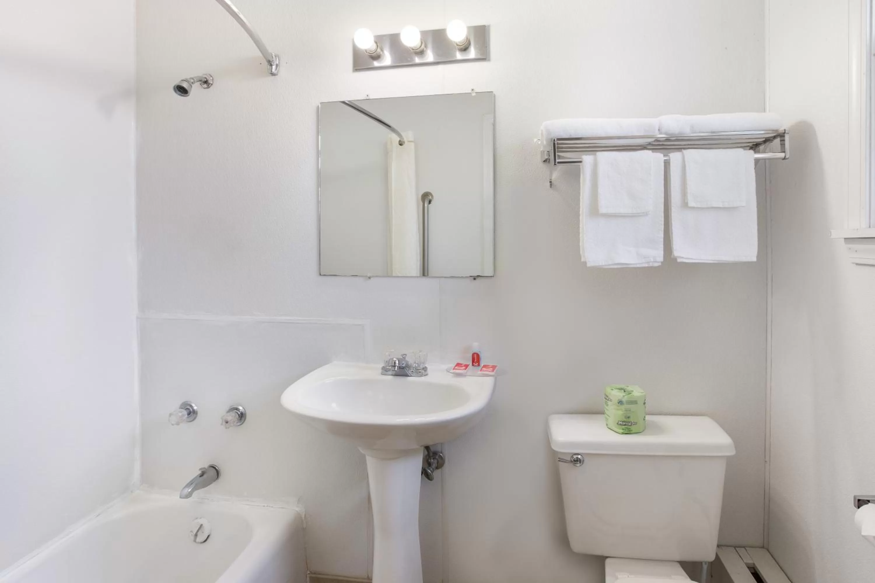 Bathroom in Malone Inn