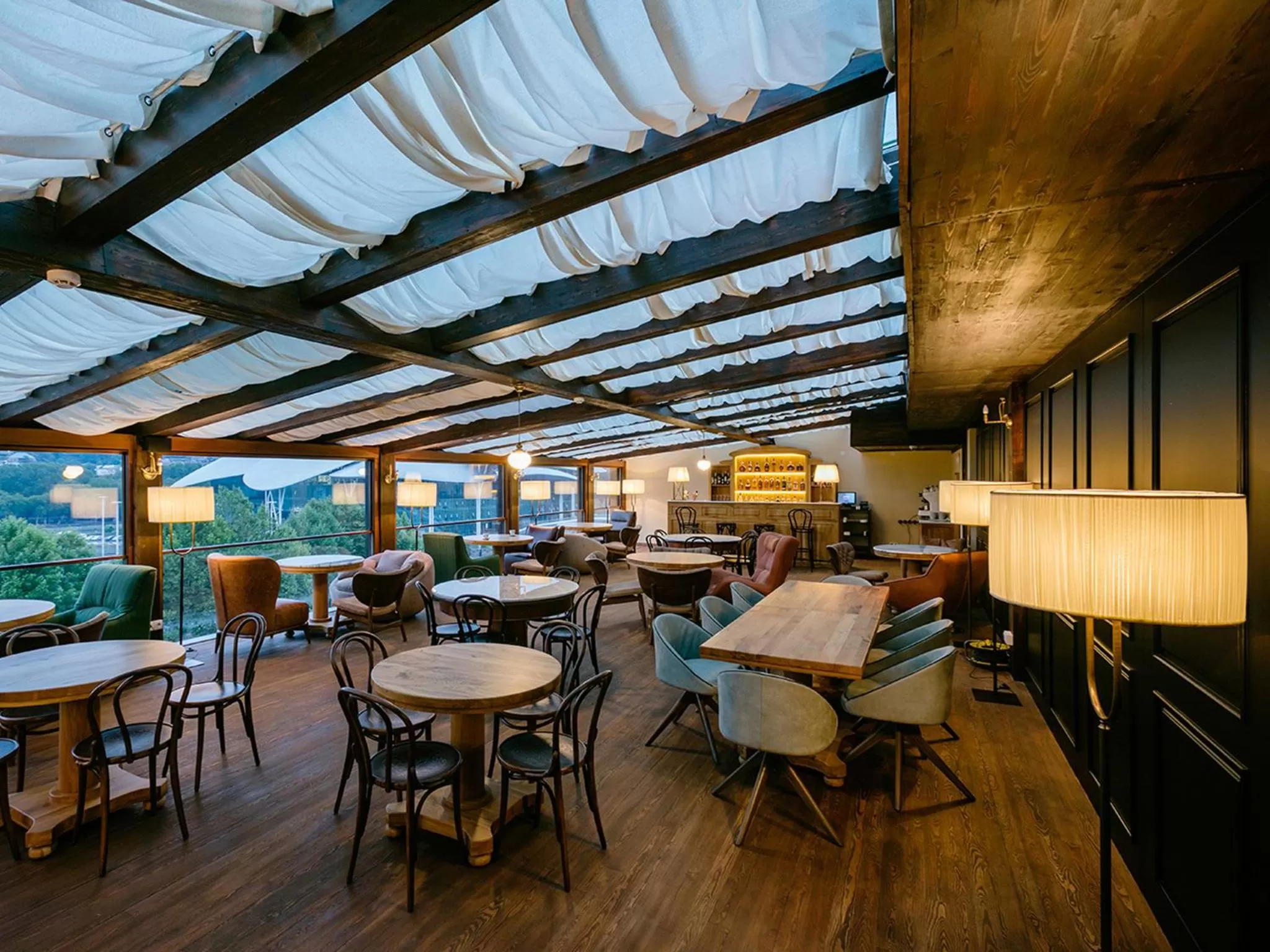 Restaurant/places to eat in Museum Hotel