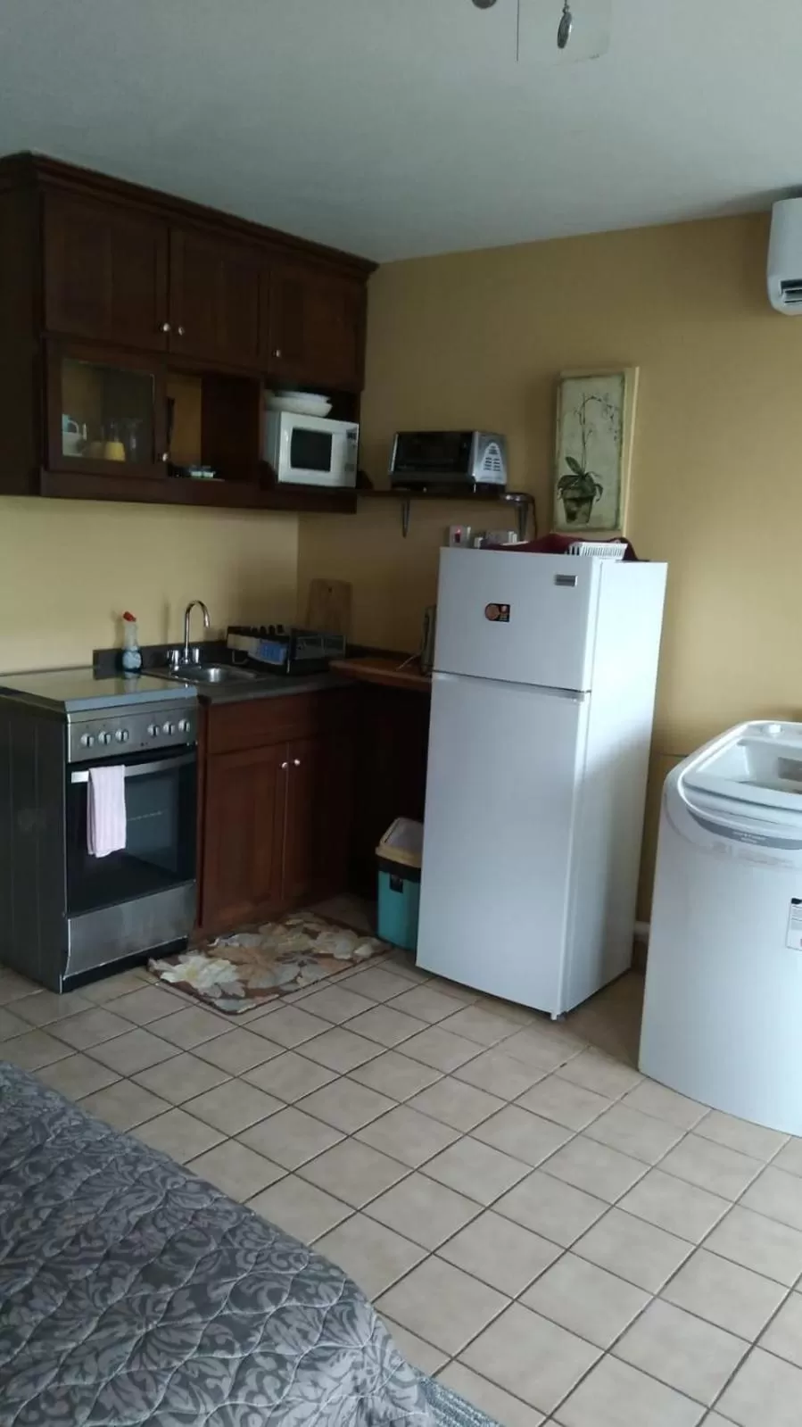 Kitchen or kitchenette in Seacastles by the beach/pool