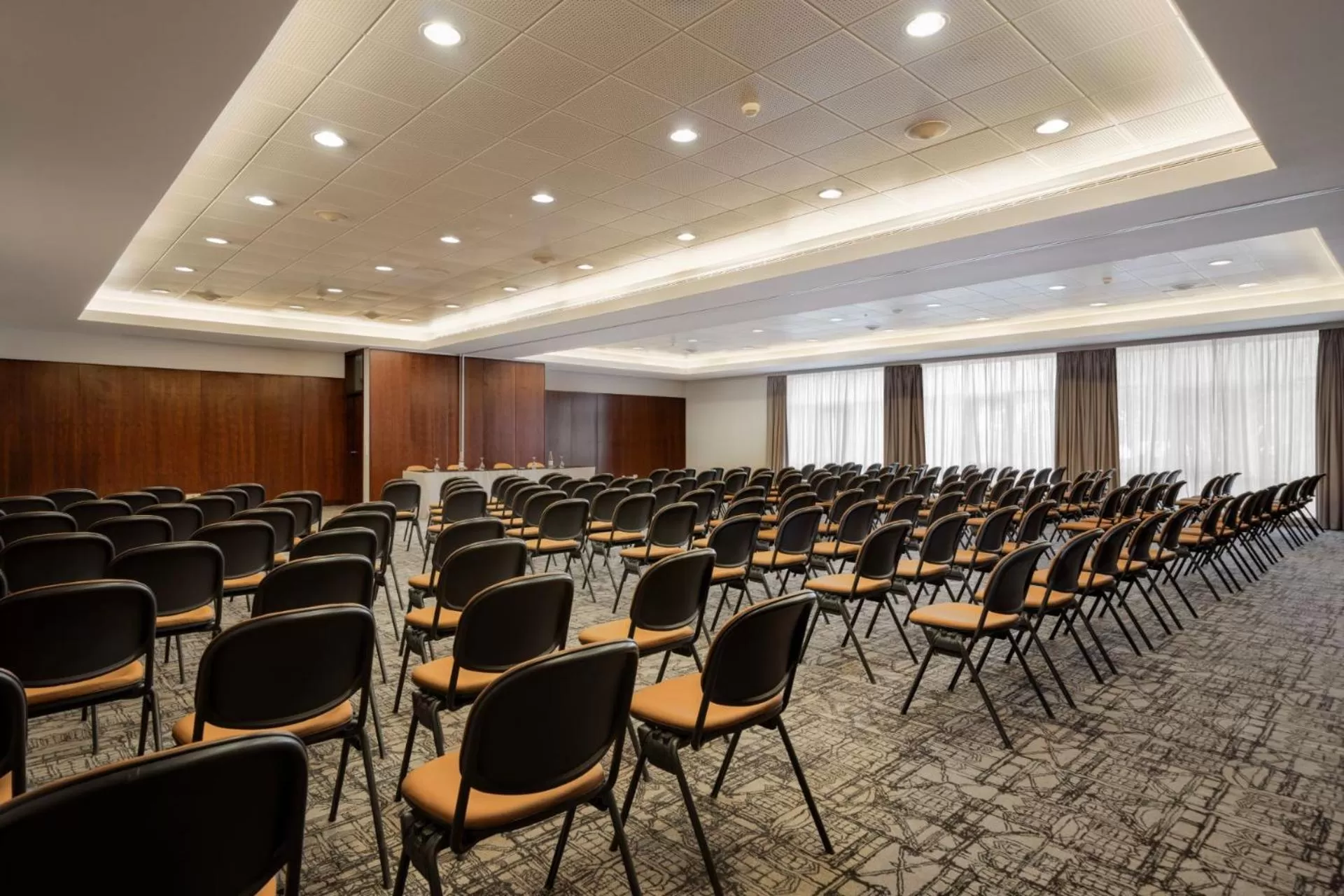 Business facilities in Terceira Mar Hotel