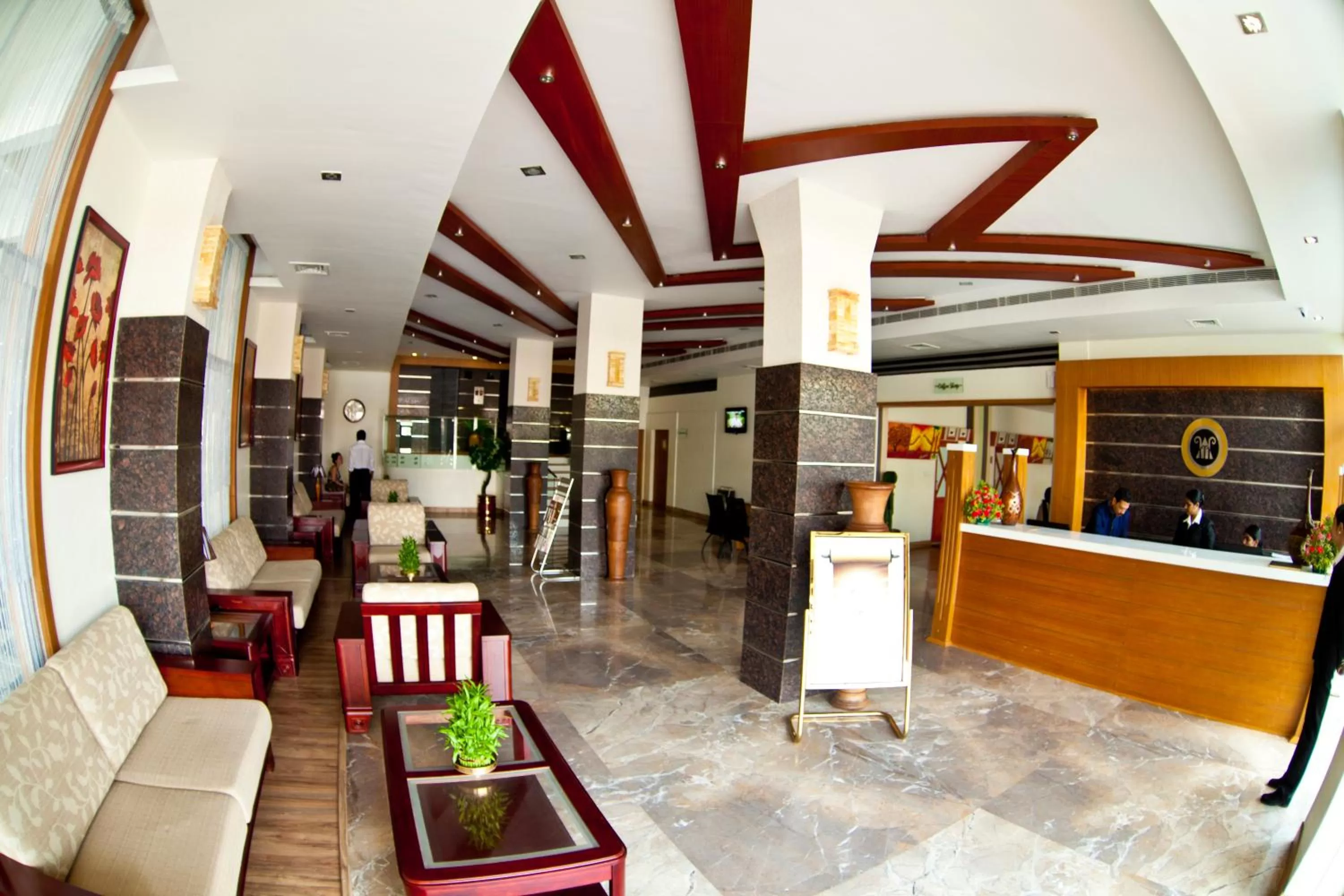 Lobby or reception in Paramount Tower