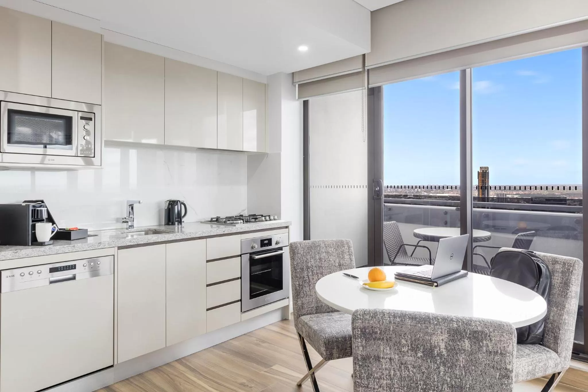 Kitchen or kitchenette in Meriton Suites Church Street, Parramatta