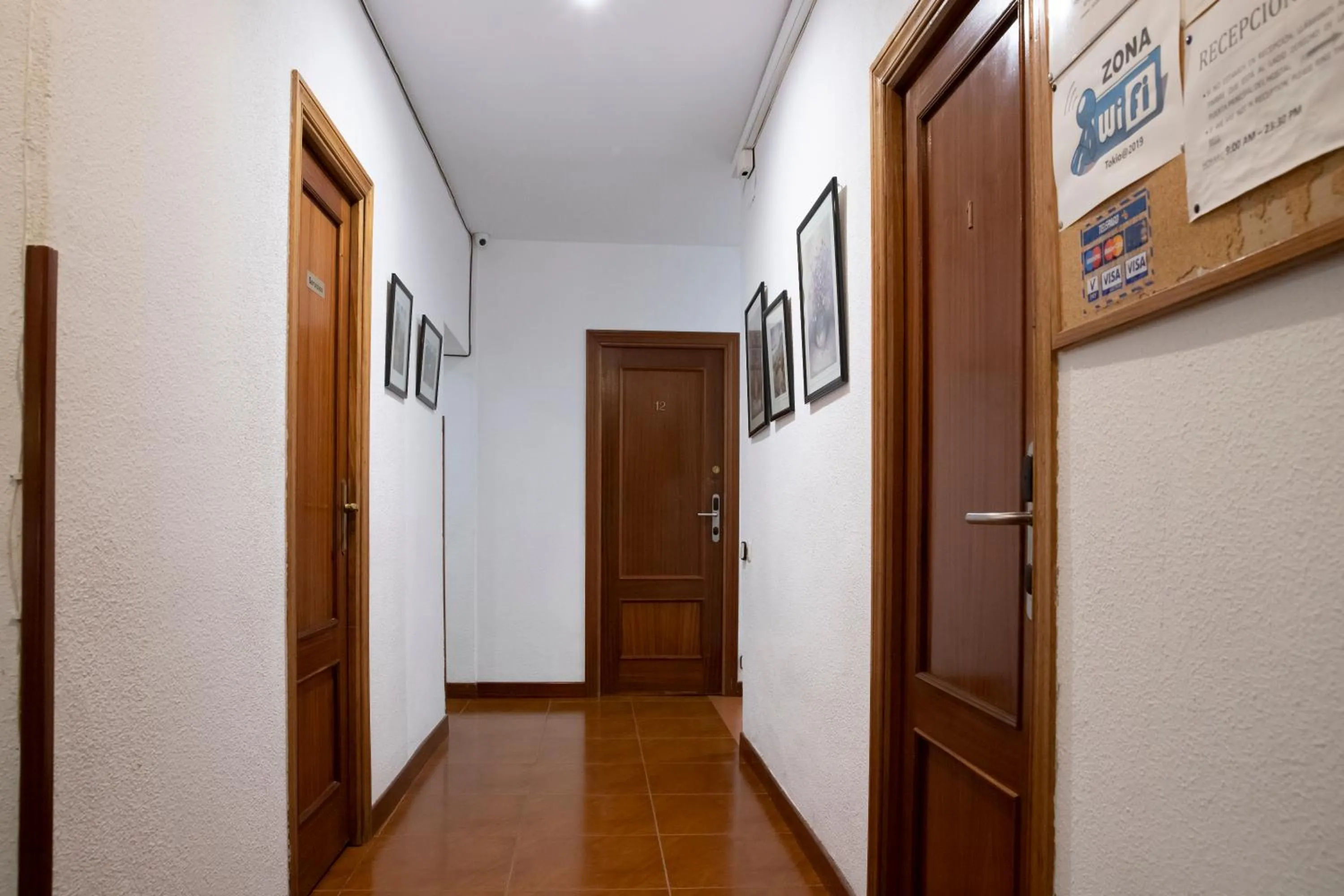 Area and facilities in Hostal Tokio