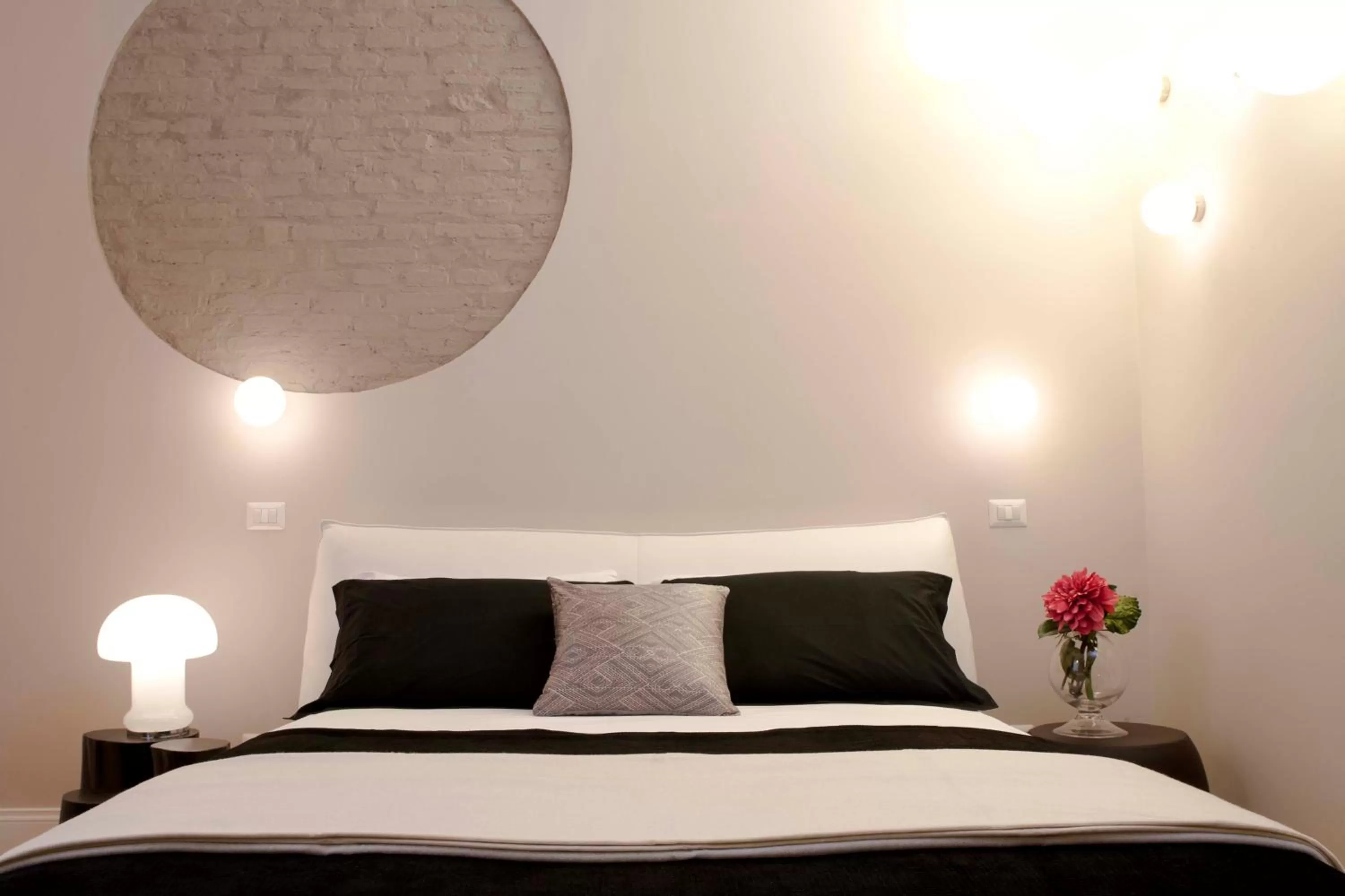 Bed in Cardilli Luxury Rooms