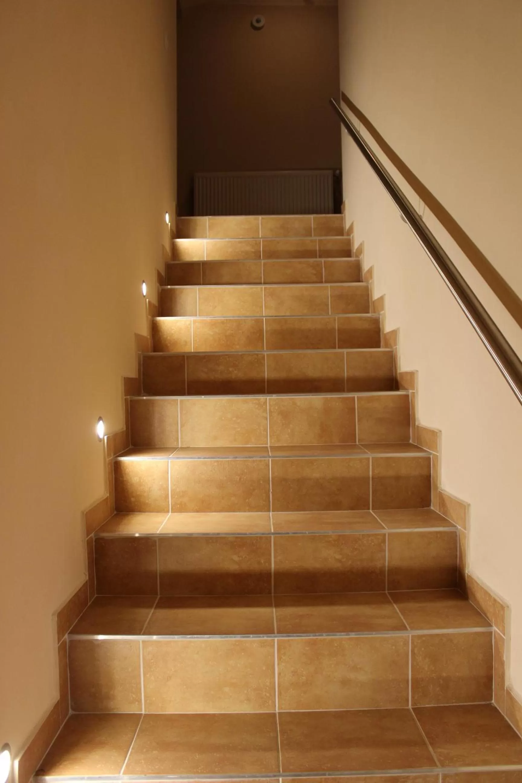 Decorative detail in Alice Panzió Gold