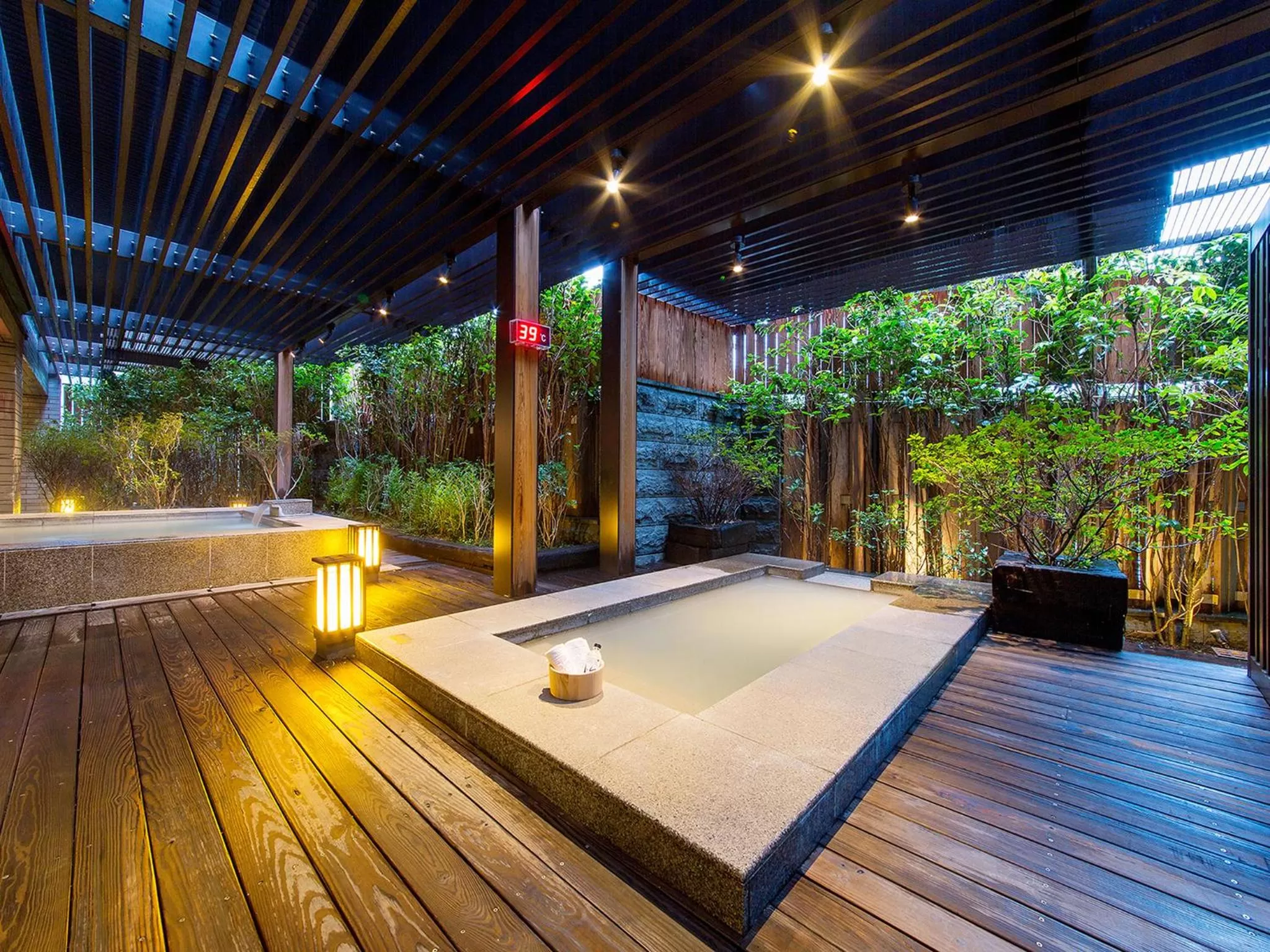Hot Tub in Grand View Resort Beitou